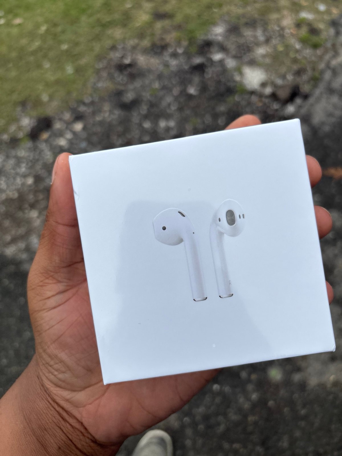 AirPods