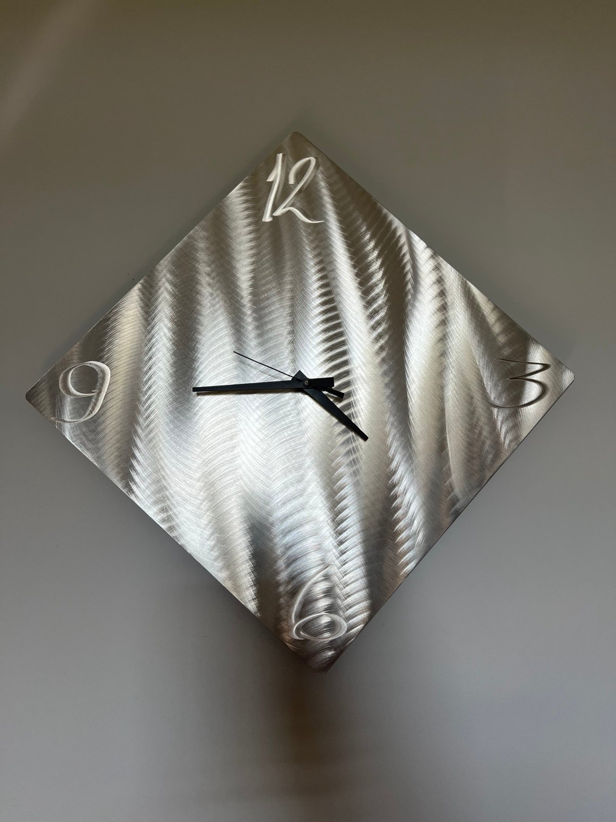 Jon Allen silver contemporary wall clock “Final Countdown”