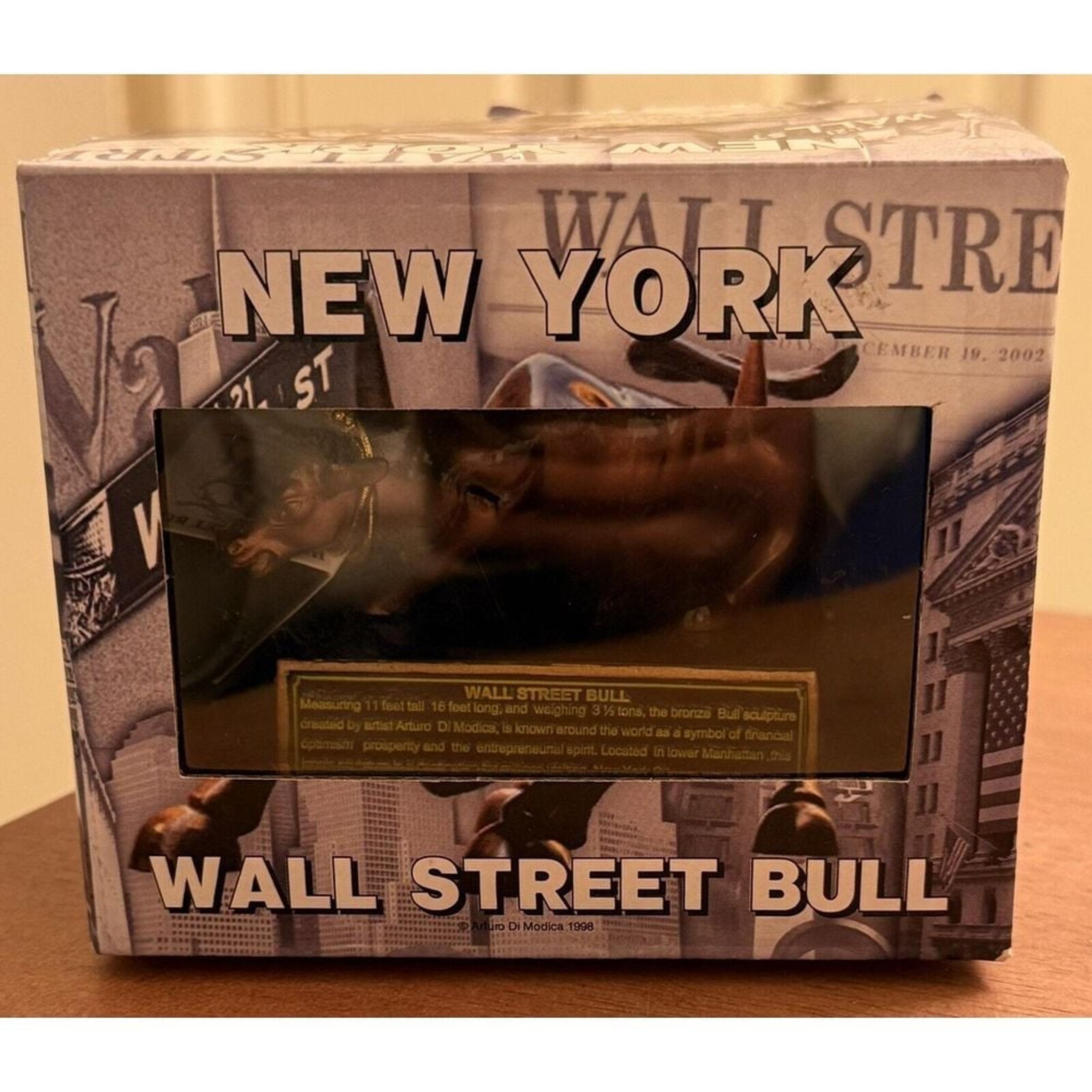 Official Licensed Bronze Wall Street Bull Stock Market NYC Resin Figurine Statue