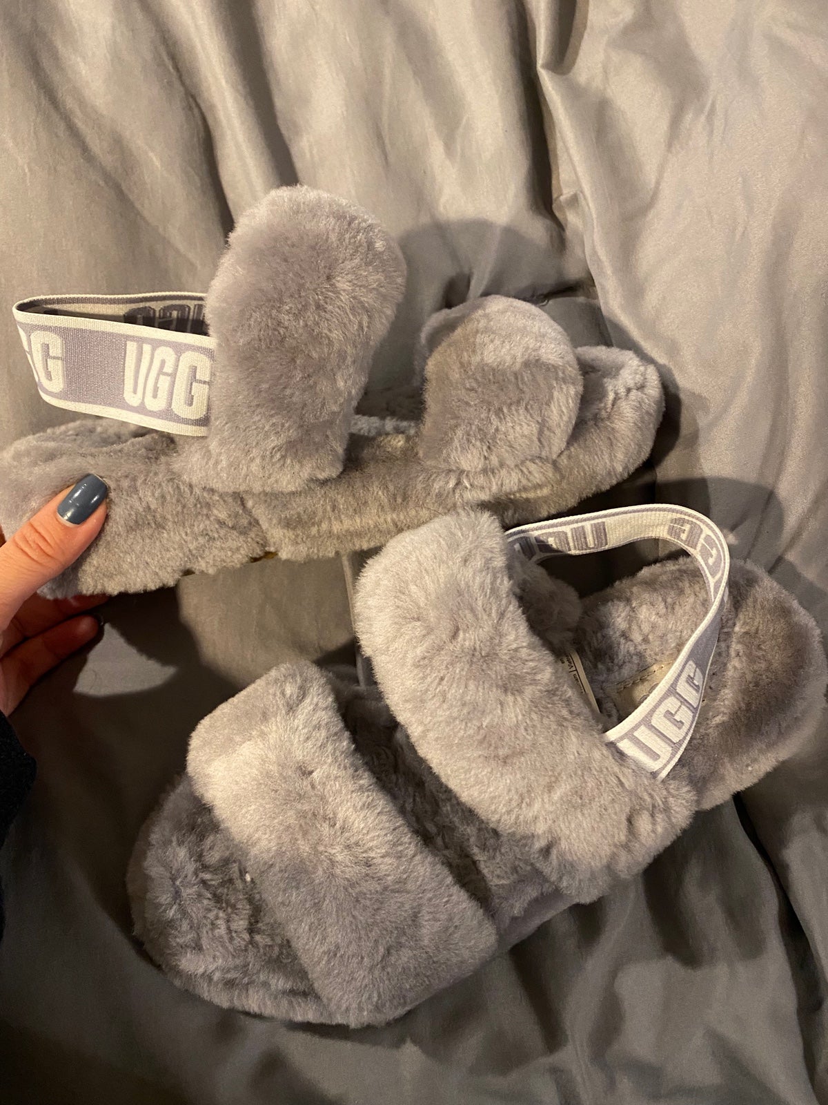 UGG oh yeah slippers