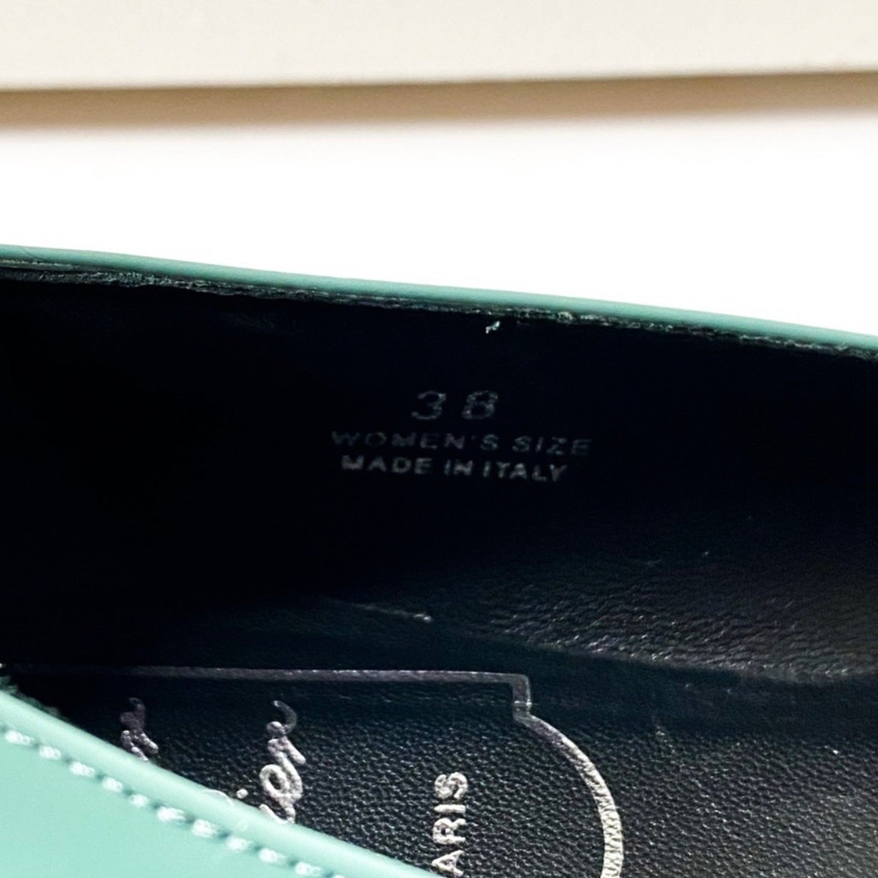 Roger Vivier Two Tones Teal & Black Color Buckle Ballerina Ballets Flat Shoes - detail