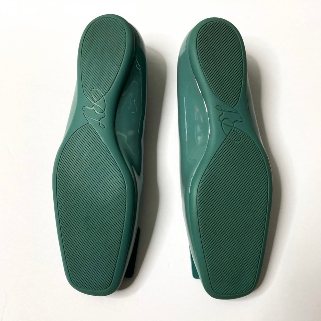 Roger Vivier Two Tones Teal & Black Color Buckle Ballerina Ballets Flat Shoes - detail