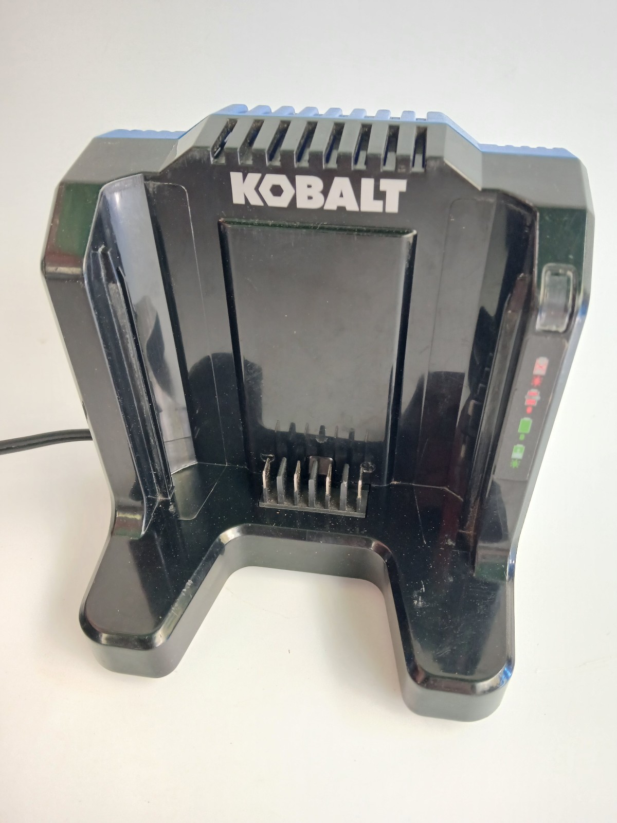Kobalt 80v MAX Lithium-Ion KB Tool Battery Pack CHARGER Model KRC 80-06 DC 2a