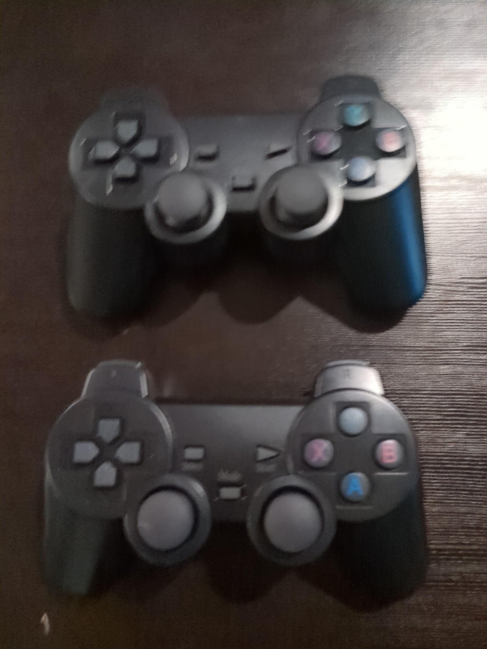 2 ps3 controllers