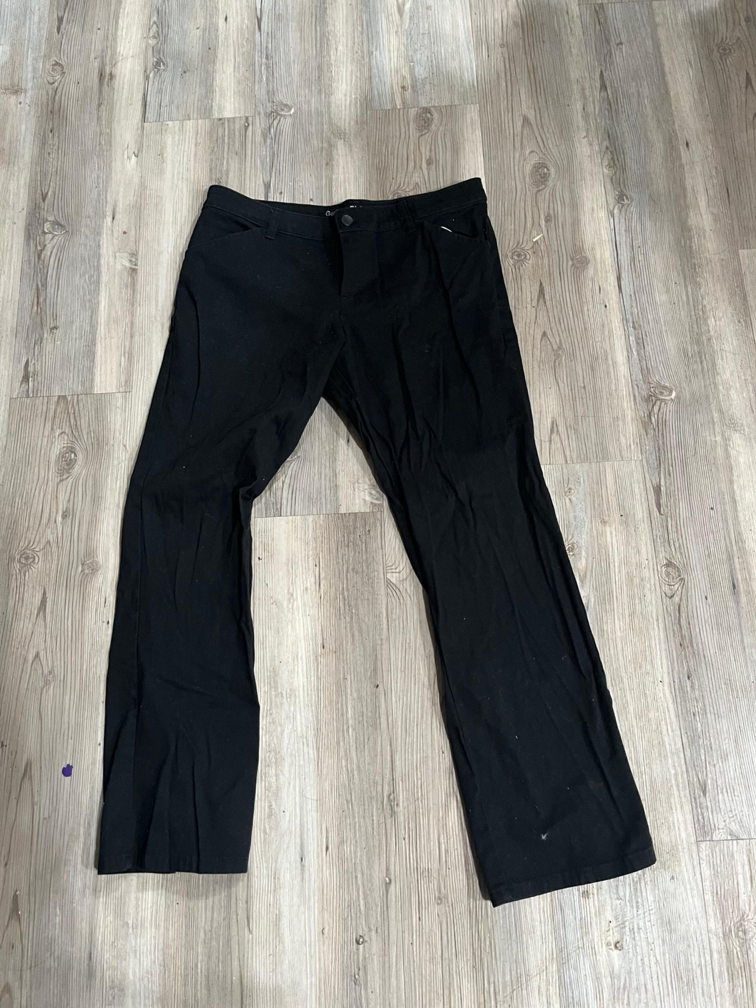 woman dickies