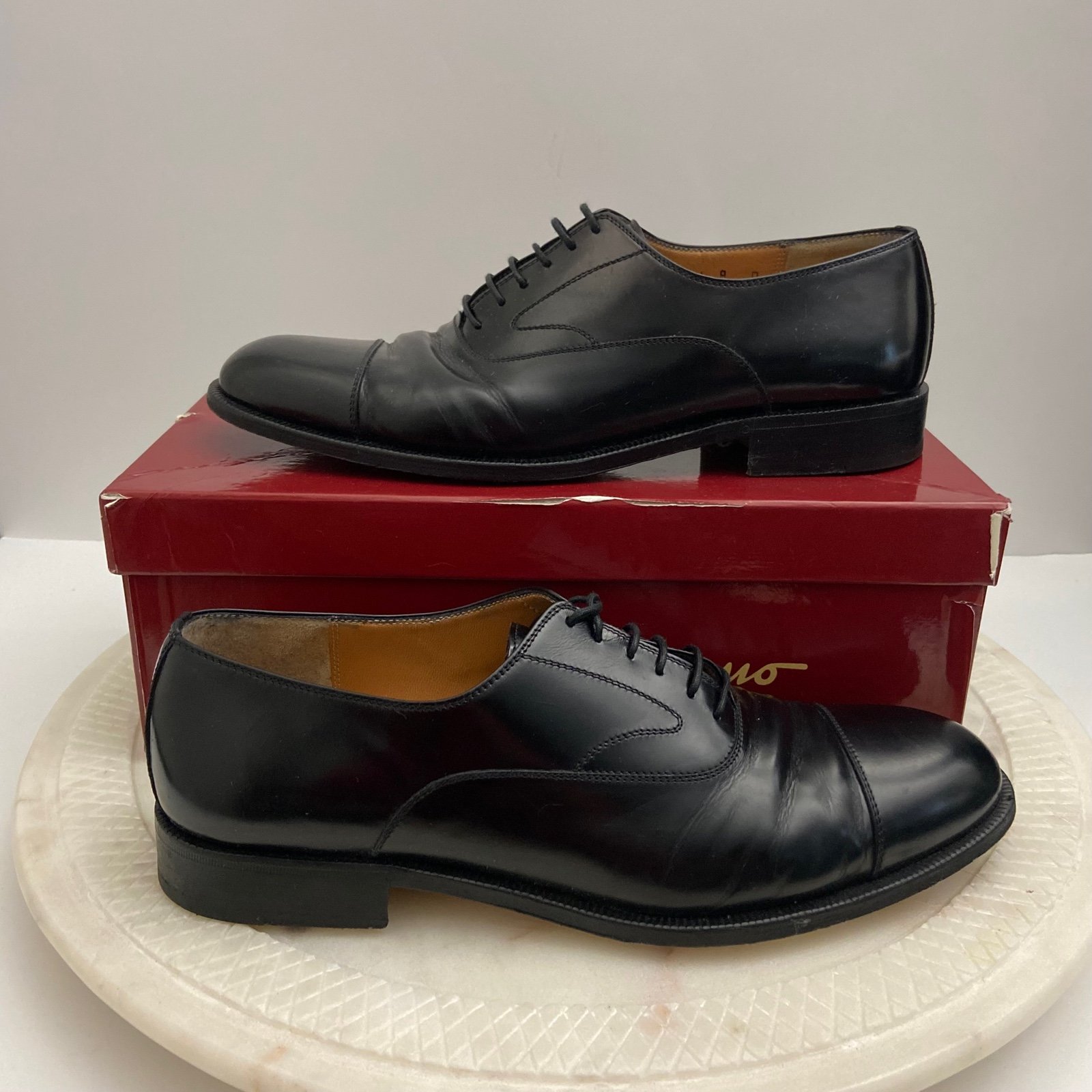 Salvatore Ferragamo Padova Oxford Men’s Size 9 D Black Calfskin Dress Shoe