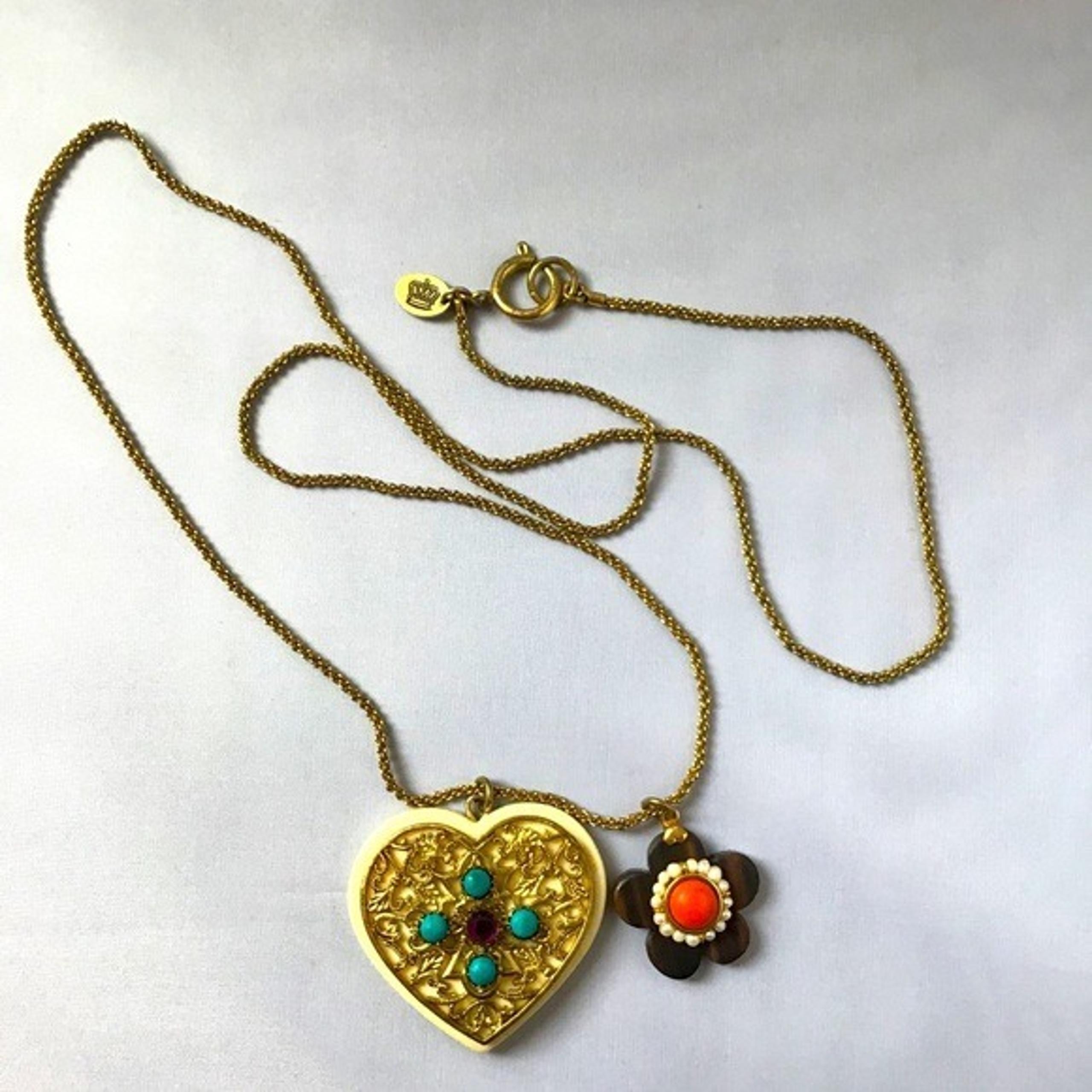 Juicy Couture Long Necklace With pendent Charms Y2K Boho