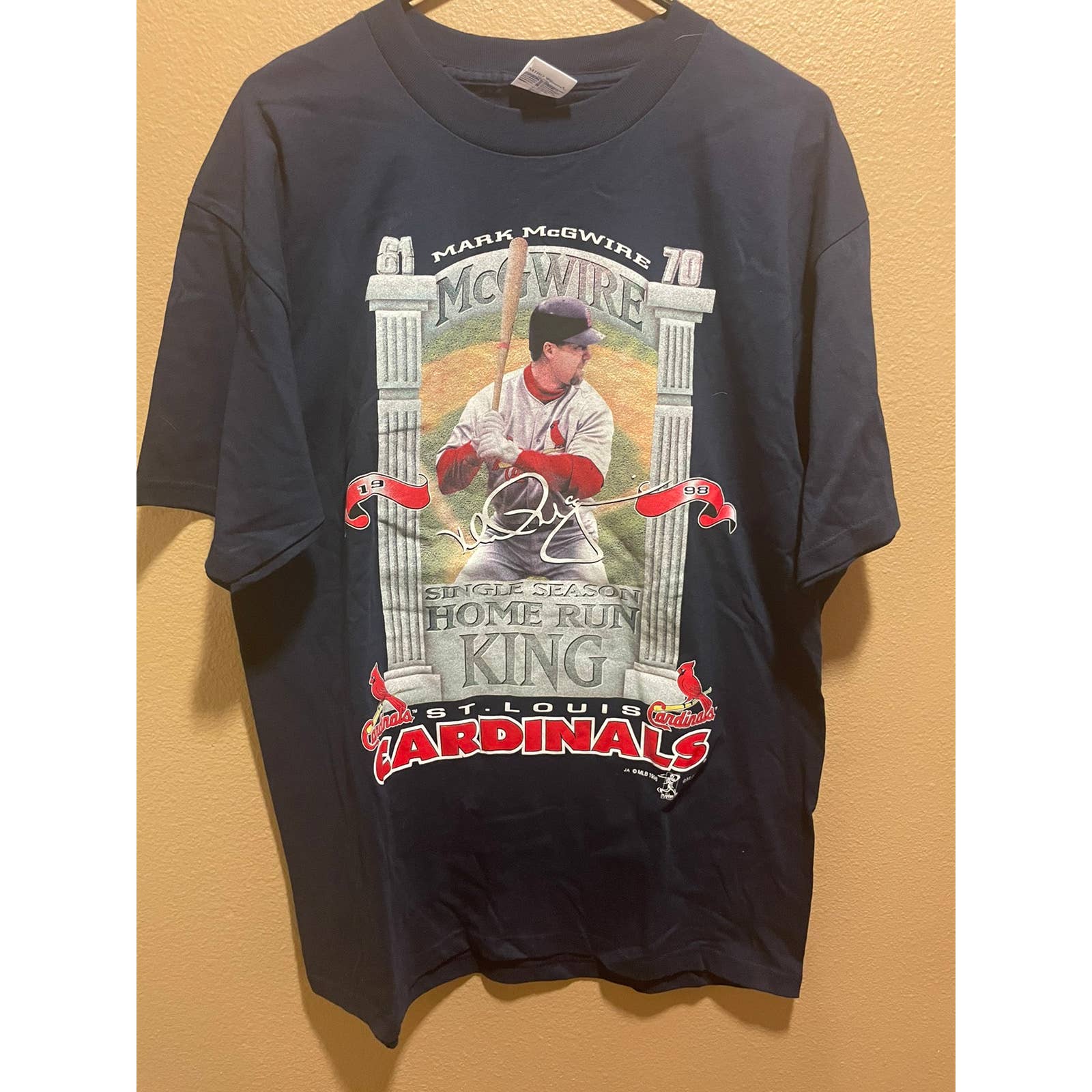 Vintage Mark McGwire Home Run King MLB St Louis Cardinals T
