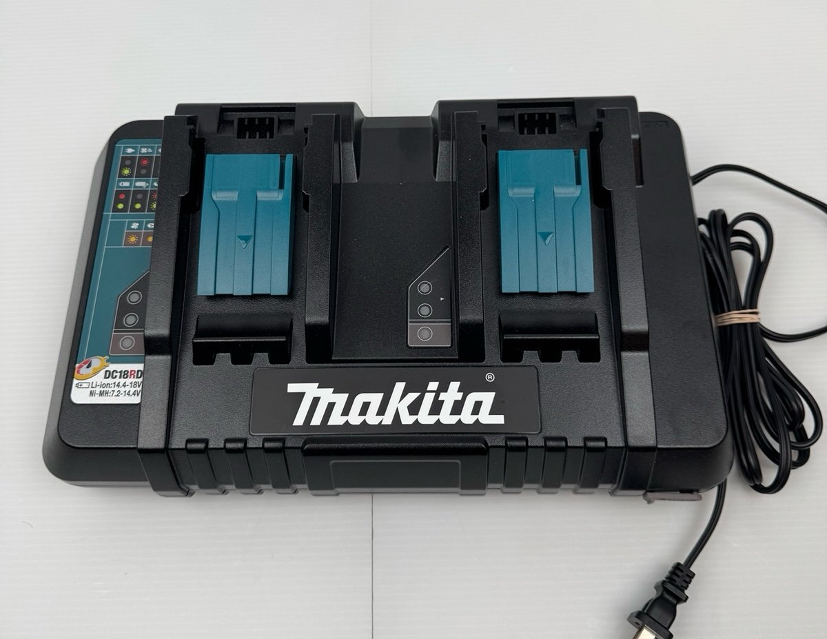 Makita DC18RD 18-Volt Lithium-Ion Dual Port 2.0Ah - 5.0Ah Rapid Battery Charger