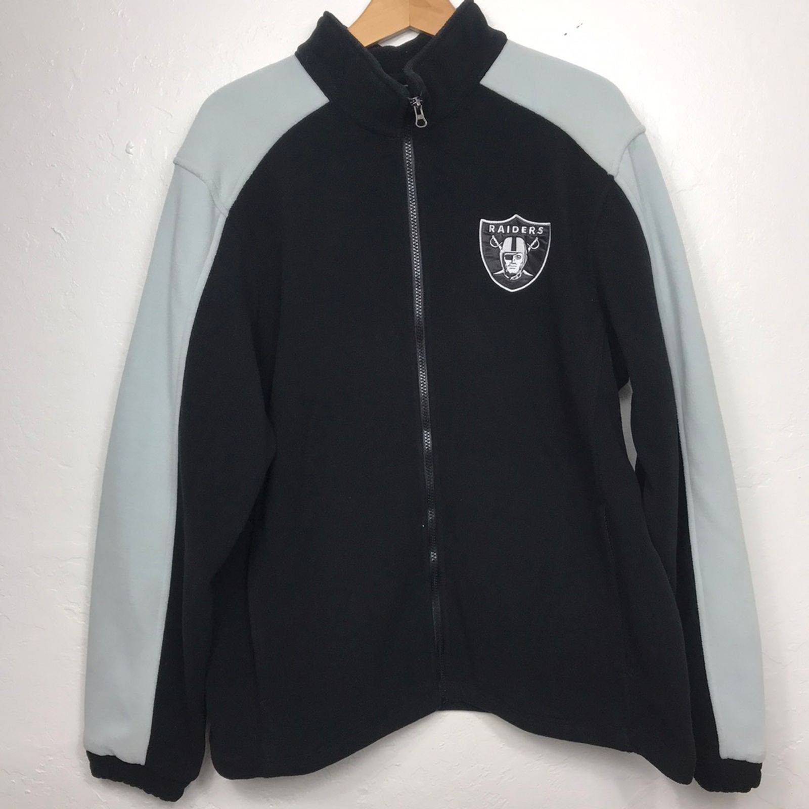 NFL Oakland Raiders Black Sweater Size L