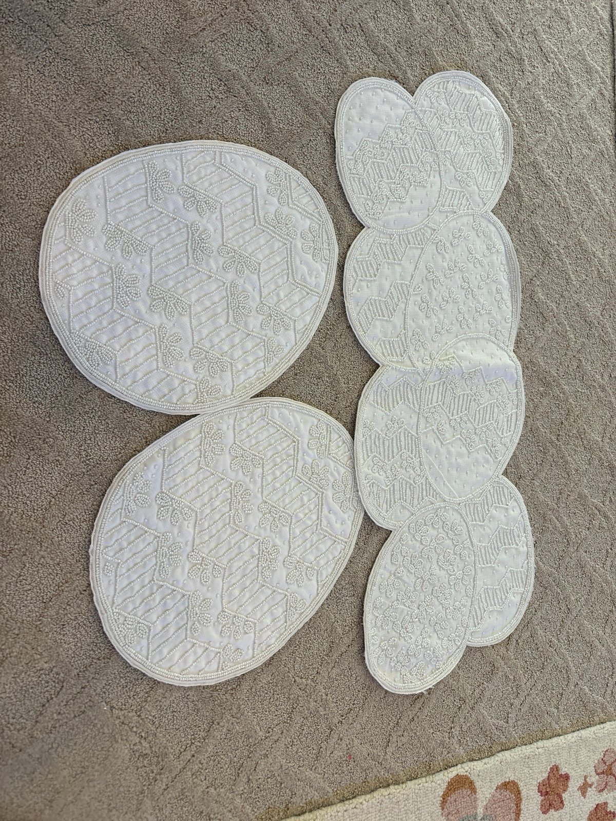 Beaded runner and 2 placemats