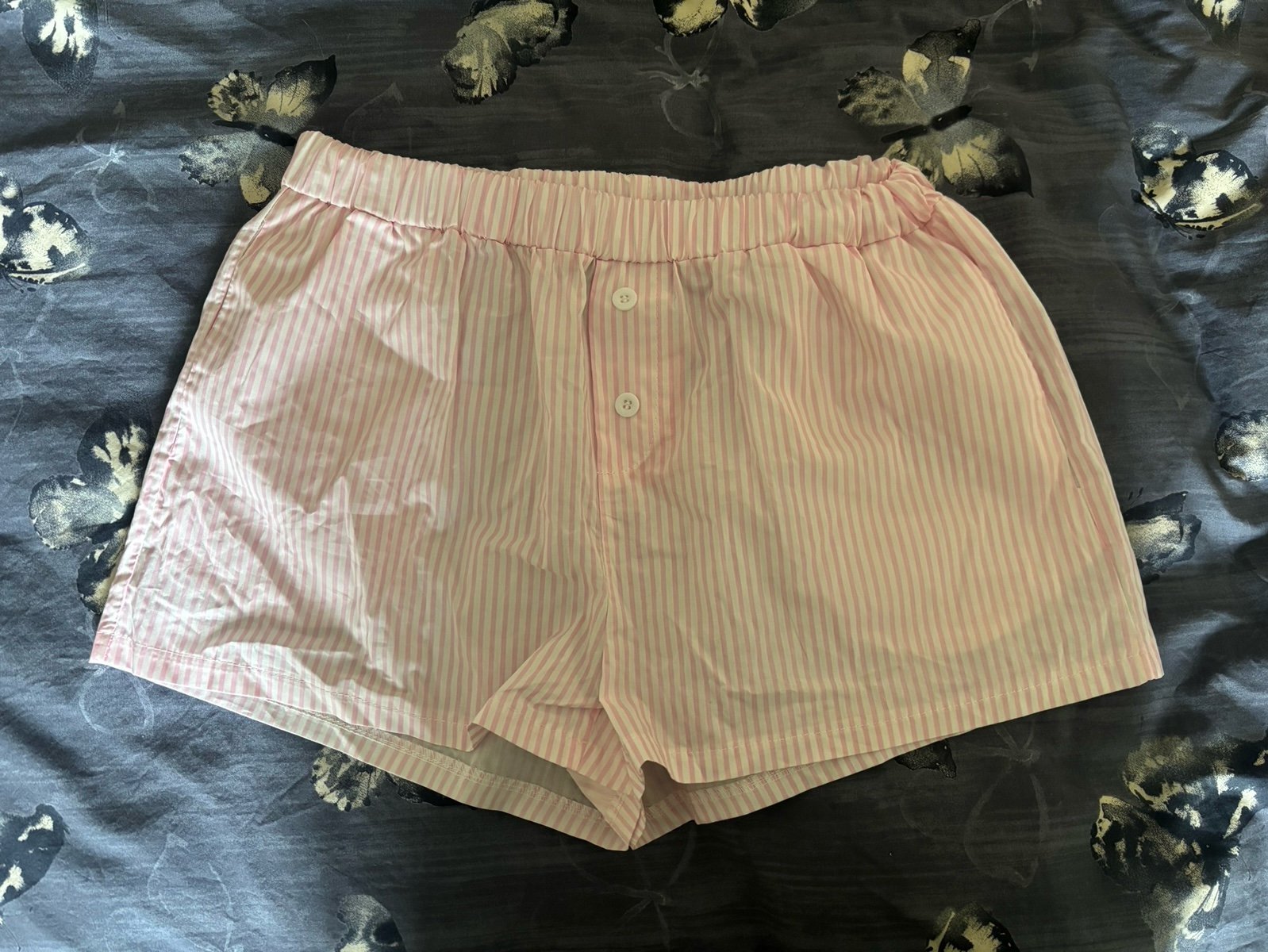 Edikted pink striped shorts