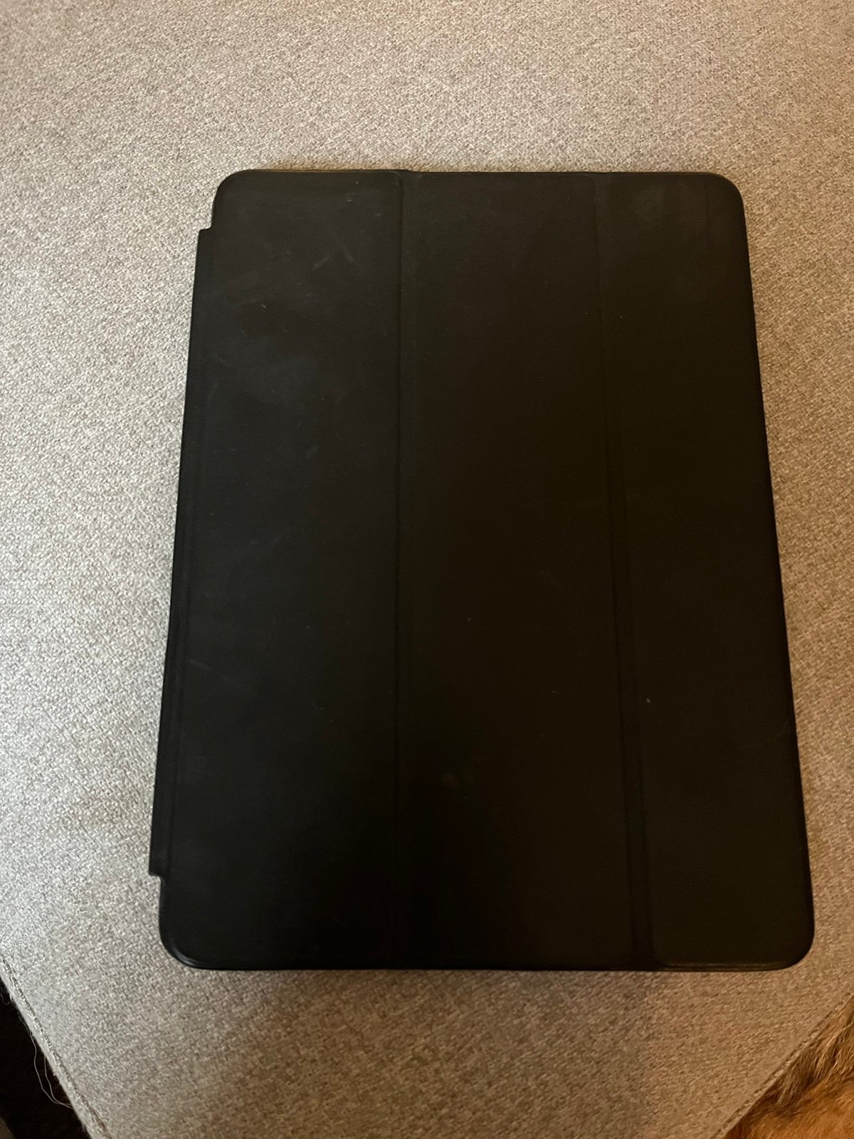 iPad Air w/ case (cracked screen)