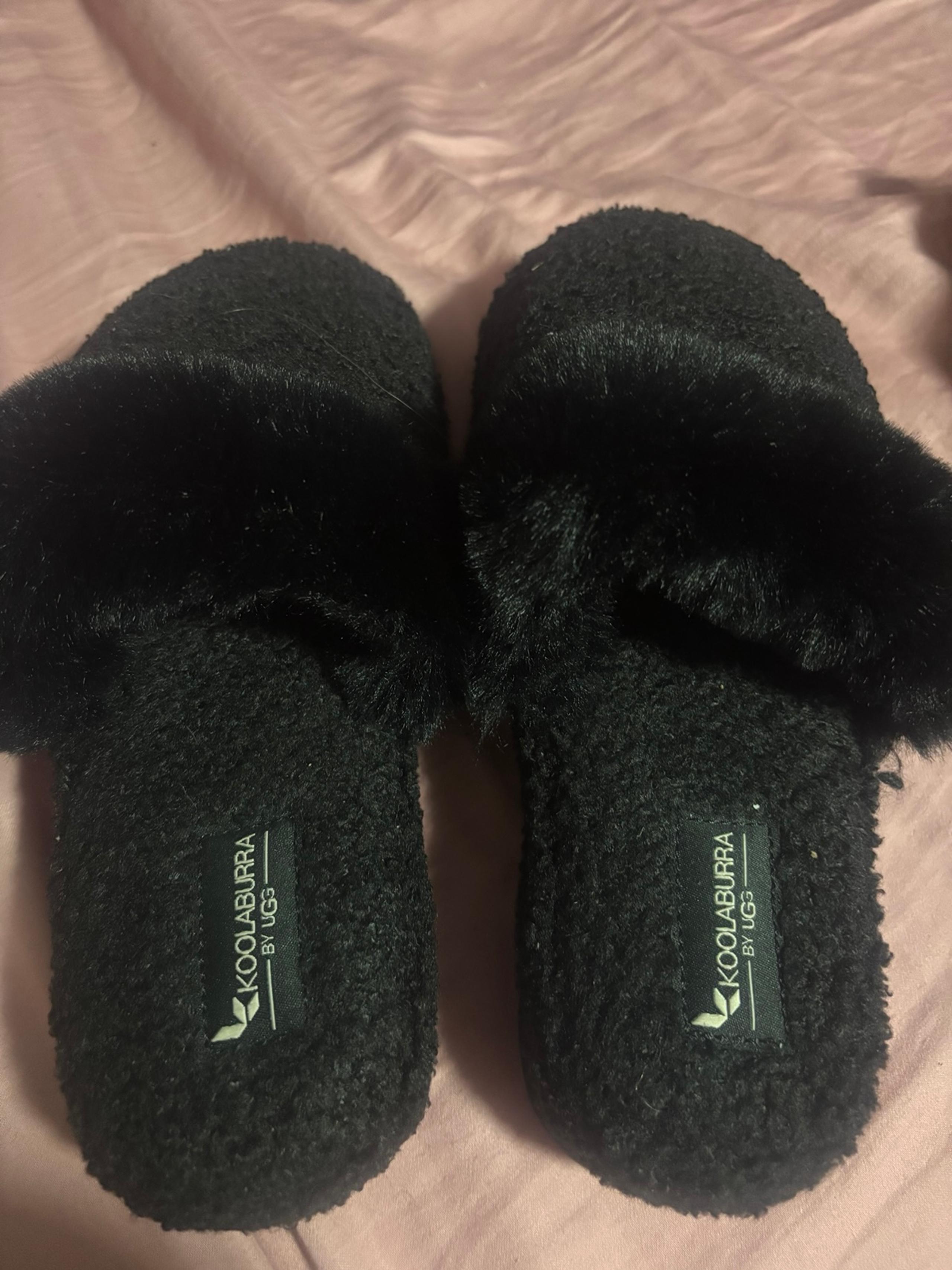 Kookaburra slip on