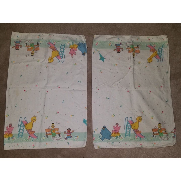 2 VTG Sesame Street Receiving Blanket Lot Lovey Park Slide Kite Bert Ernie Telly