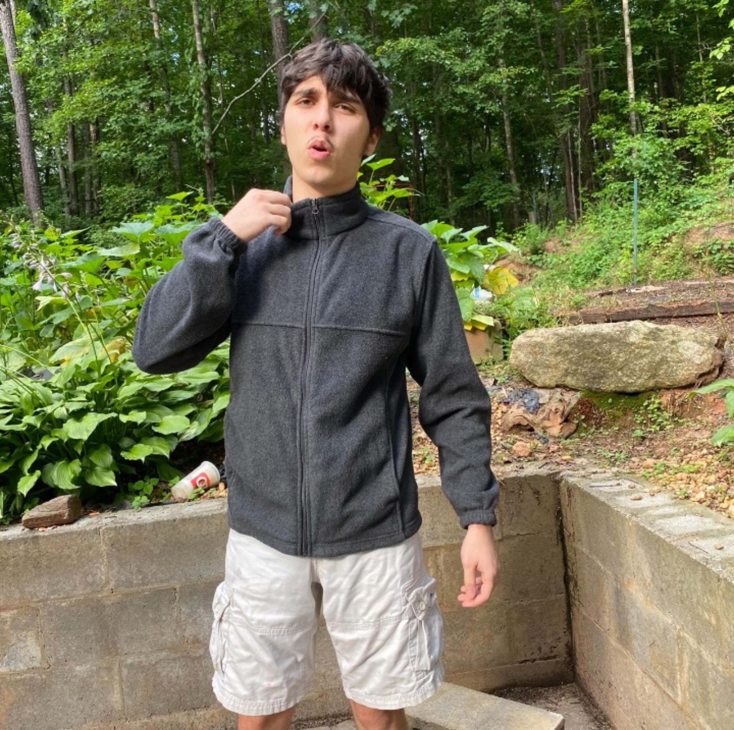 Bass Pro Shops zip up jacket