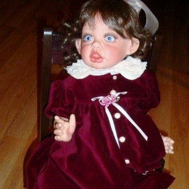 MOMMY'S SURPRISE GIRL Doll 1998 FAYZAH SPANOS ORIGINAL - 253/1000