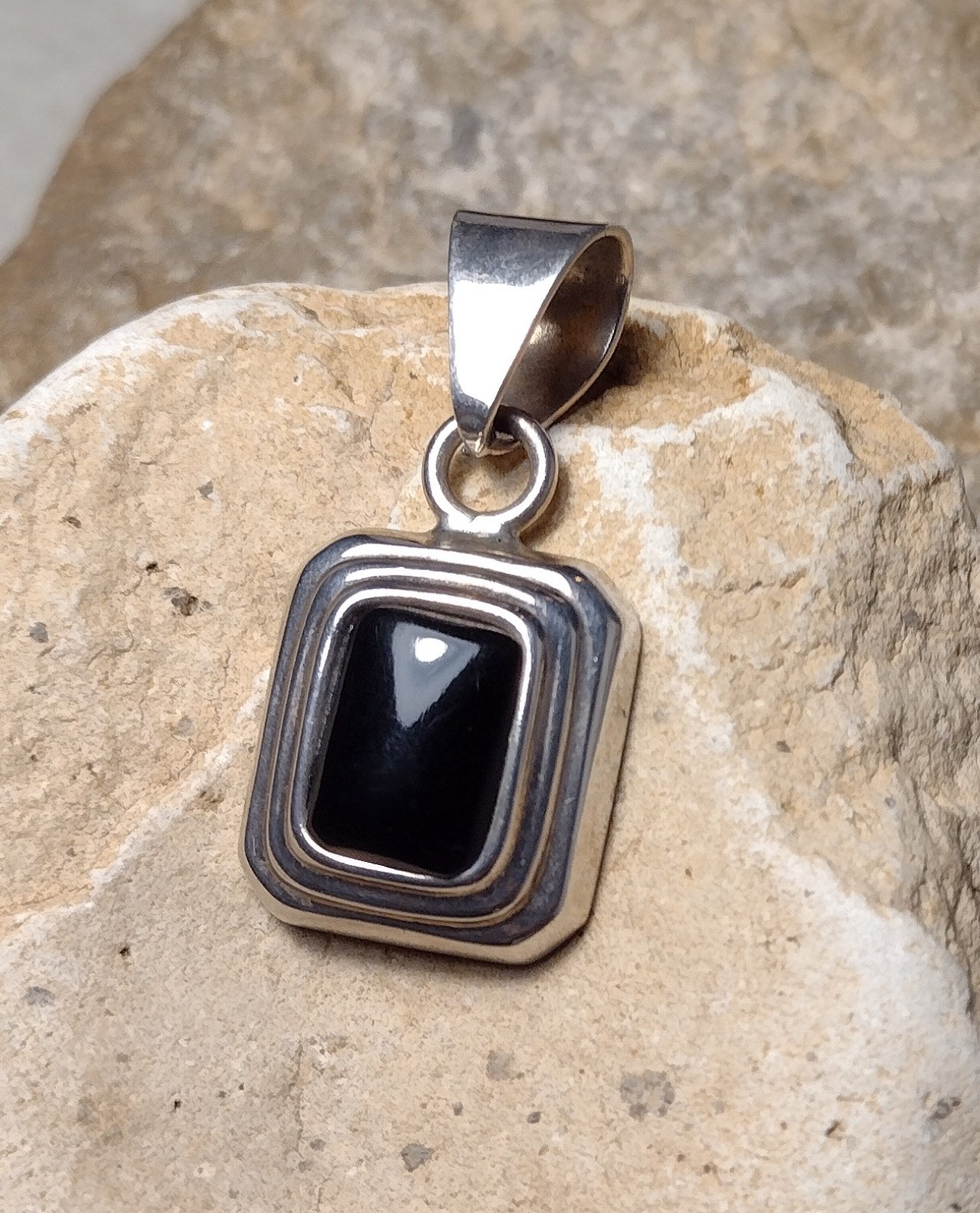 Silpada Sterling Silver .925 Black Onyx Square Pendant