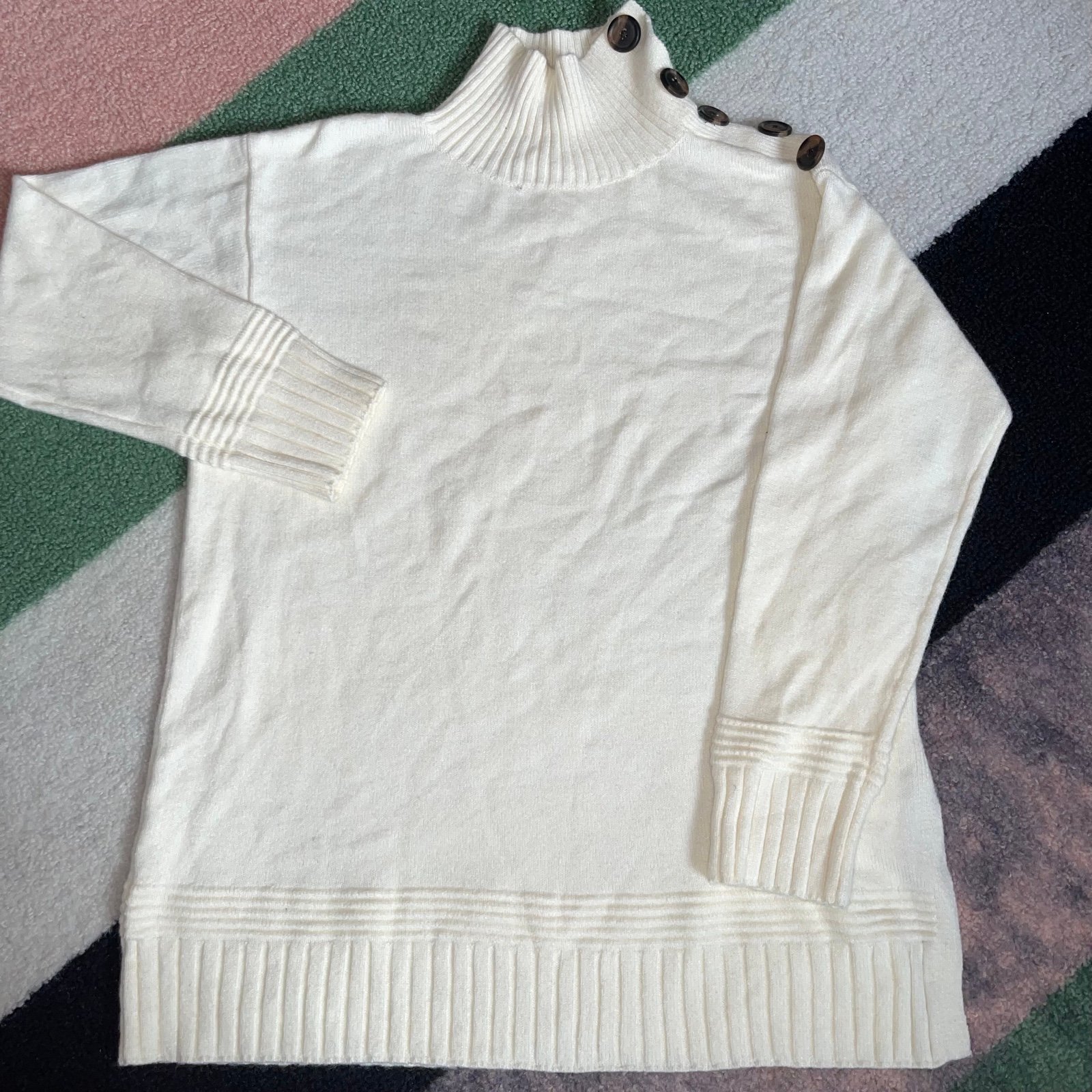 XS Anthropologie Tortoise Button Turtle Neck Sweater