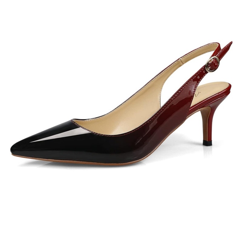 NWT AMARANTOS Patent Leather Pointed Toe Kitten Heel Slingback Red Black Size 8