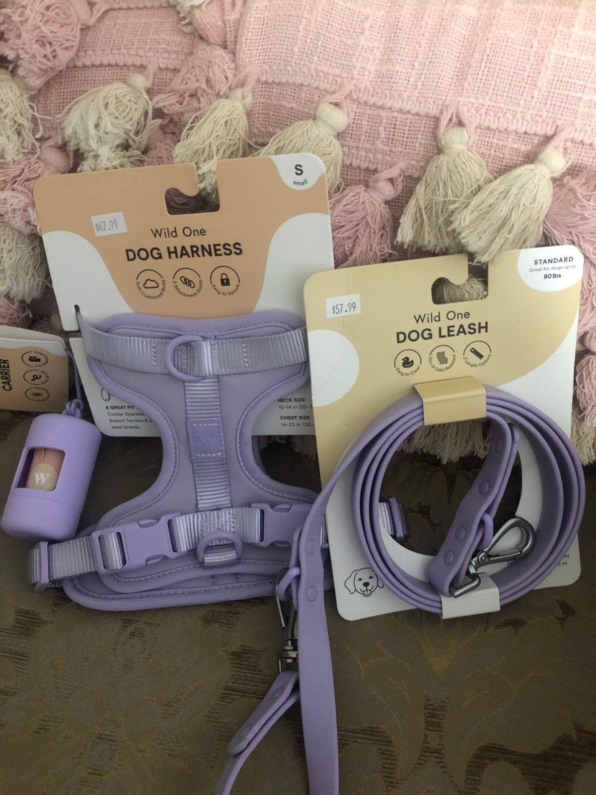 Wild One bundle size small and poop bag