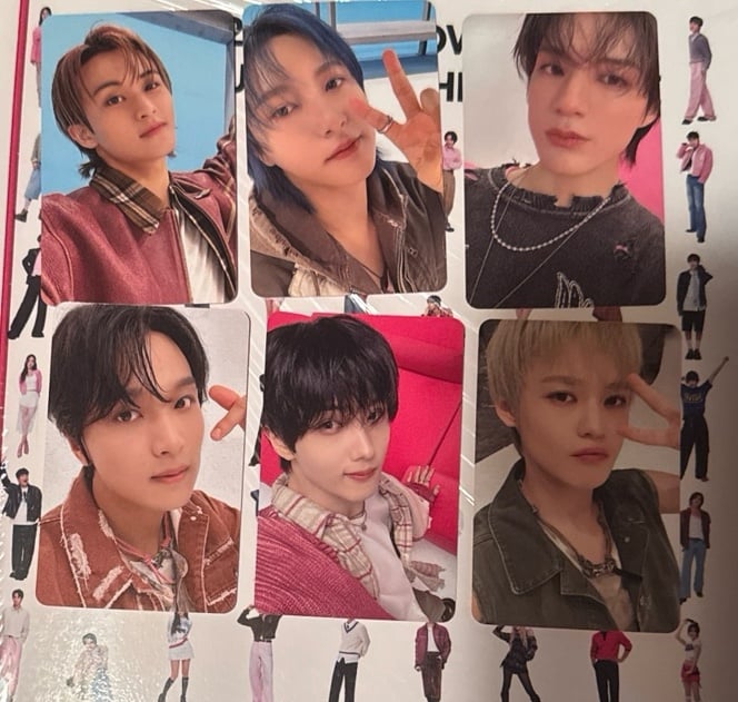 2025 SMTOWN : THE CULTURE, THE FUTURE (THE FUTURE Ver.) Applemusic POB