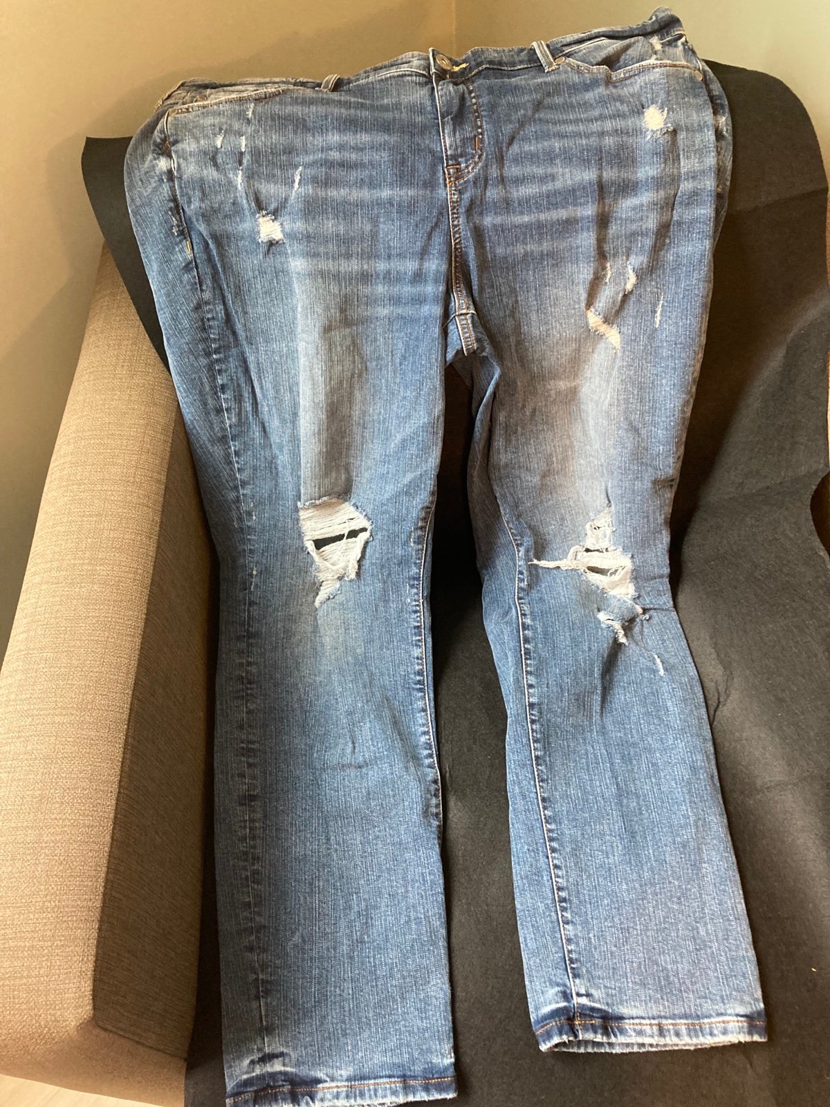 Women’s jeans