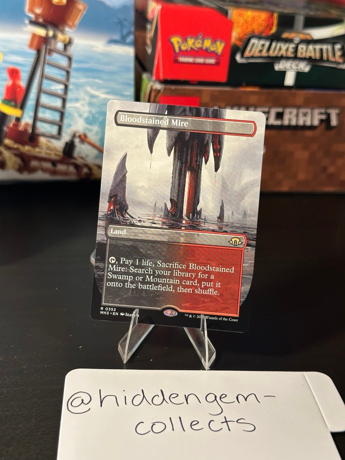 Bloodstained Mire - MTG MH3 (Rare Borderless) Near Mint Unplayed
