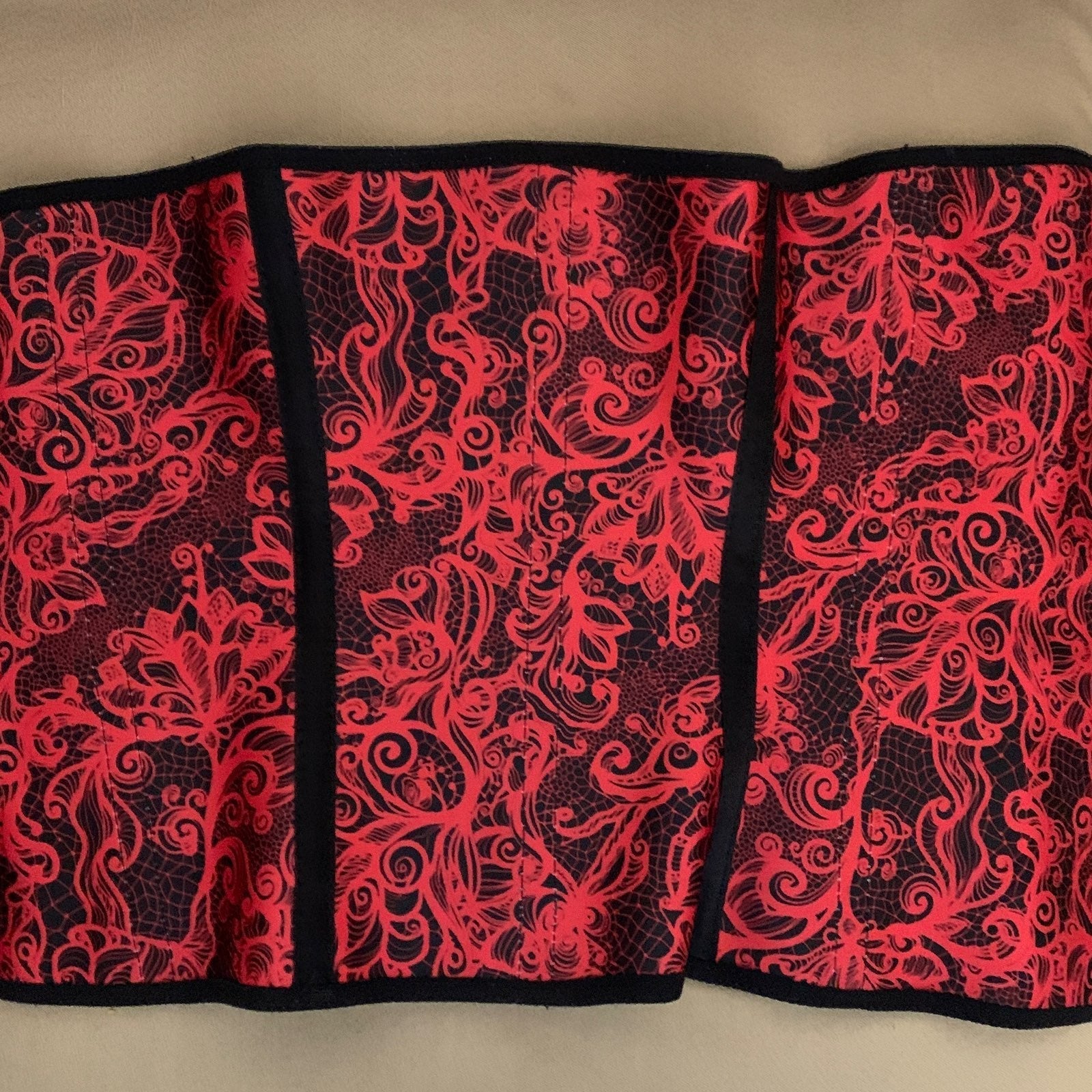 Waist trainer