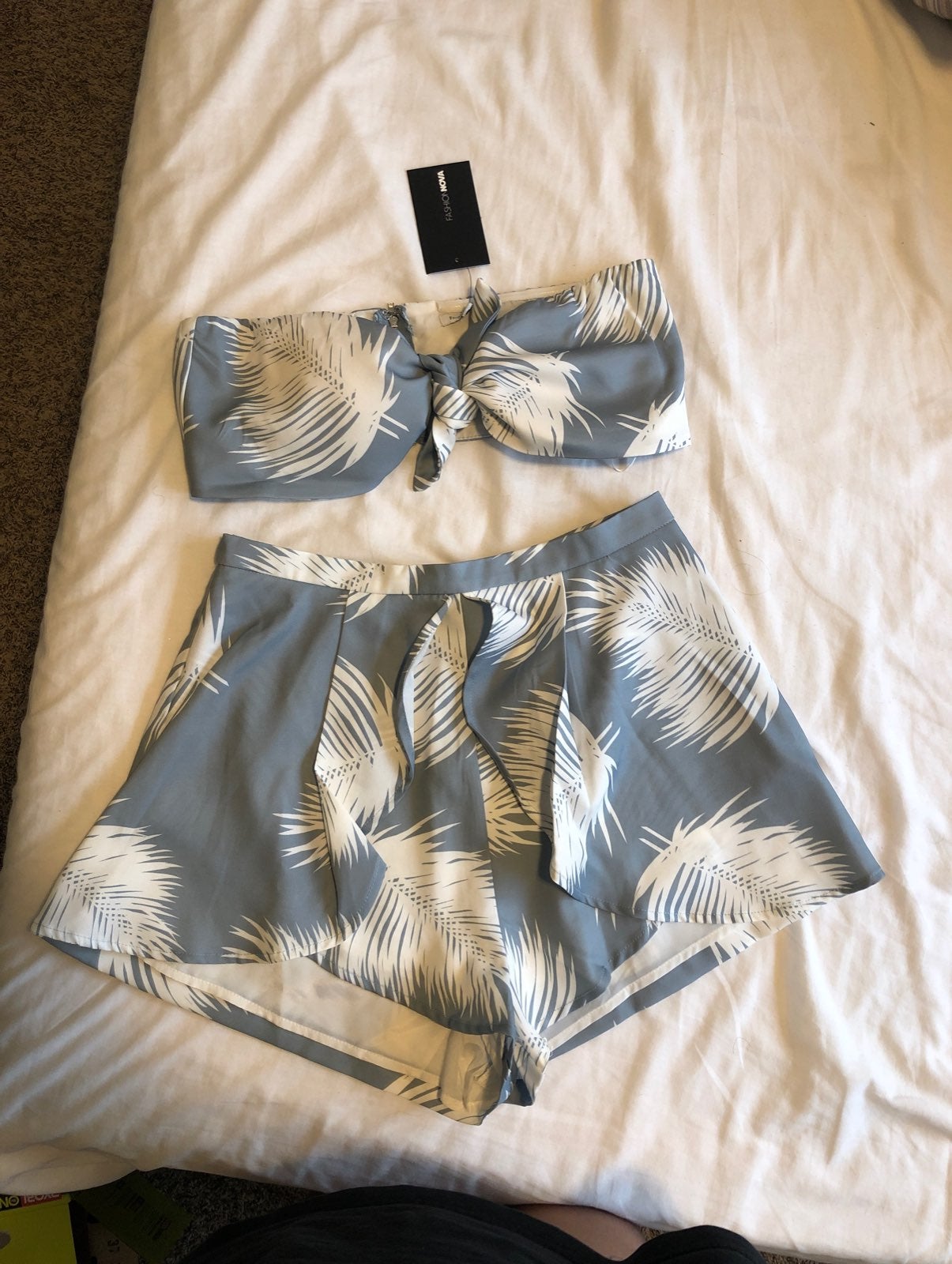 FashionNova Morning misty set