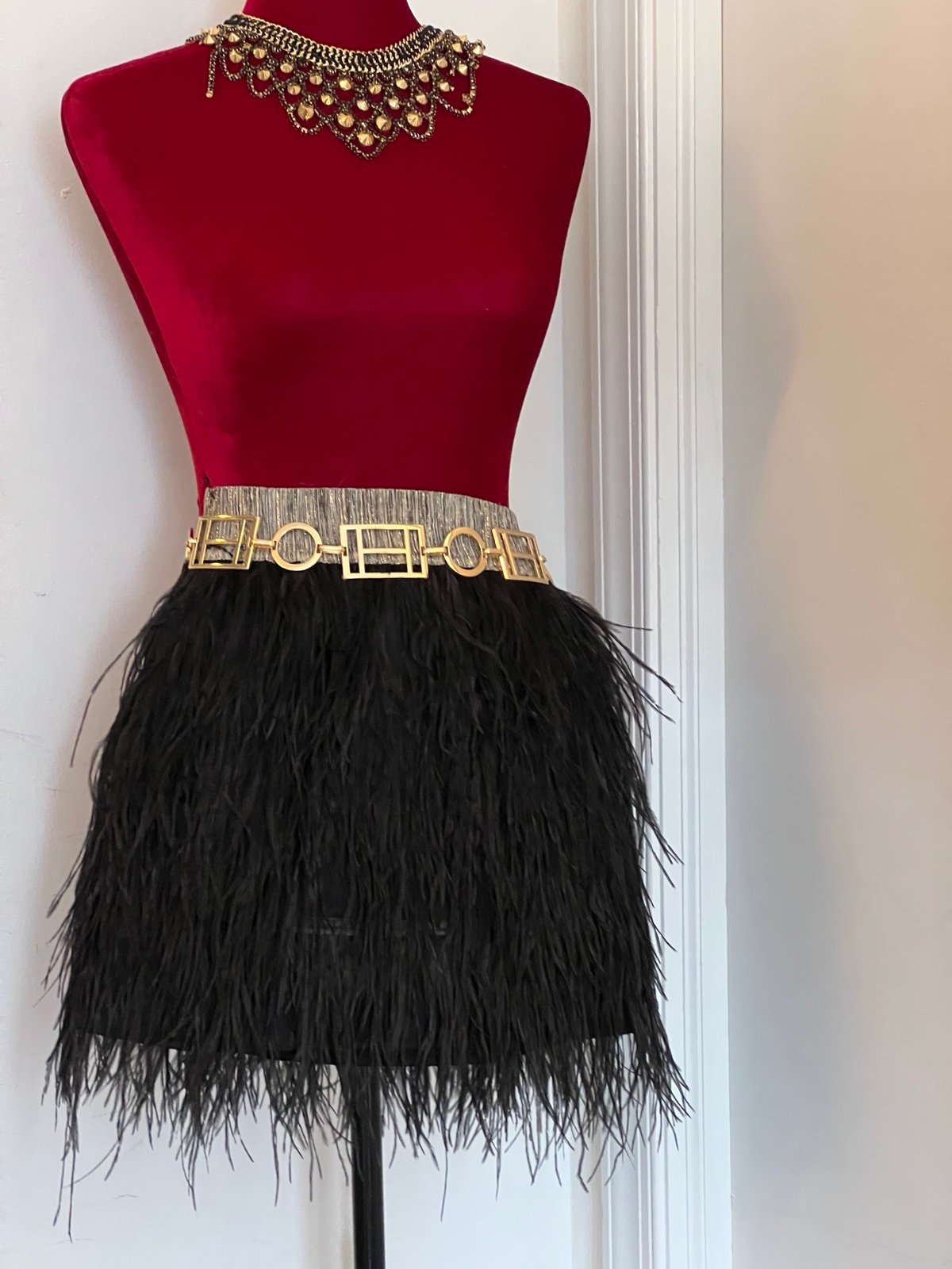 Feather skirt