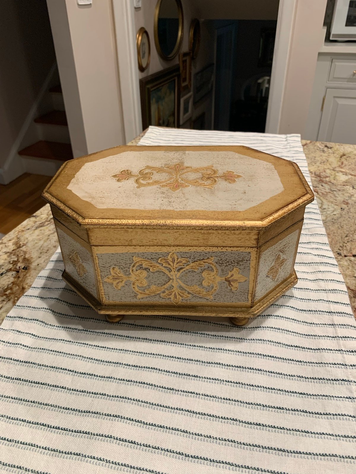 Vintage Italian Florentine Jewelry Wind Up Music Box