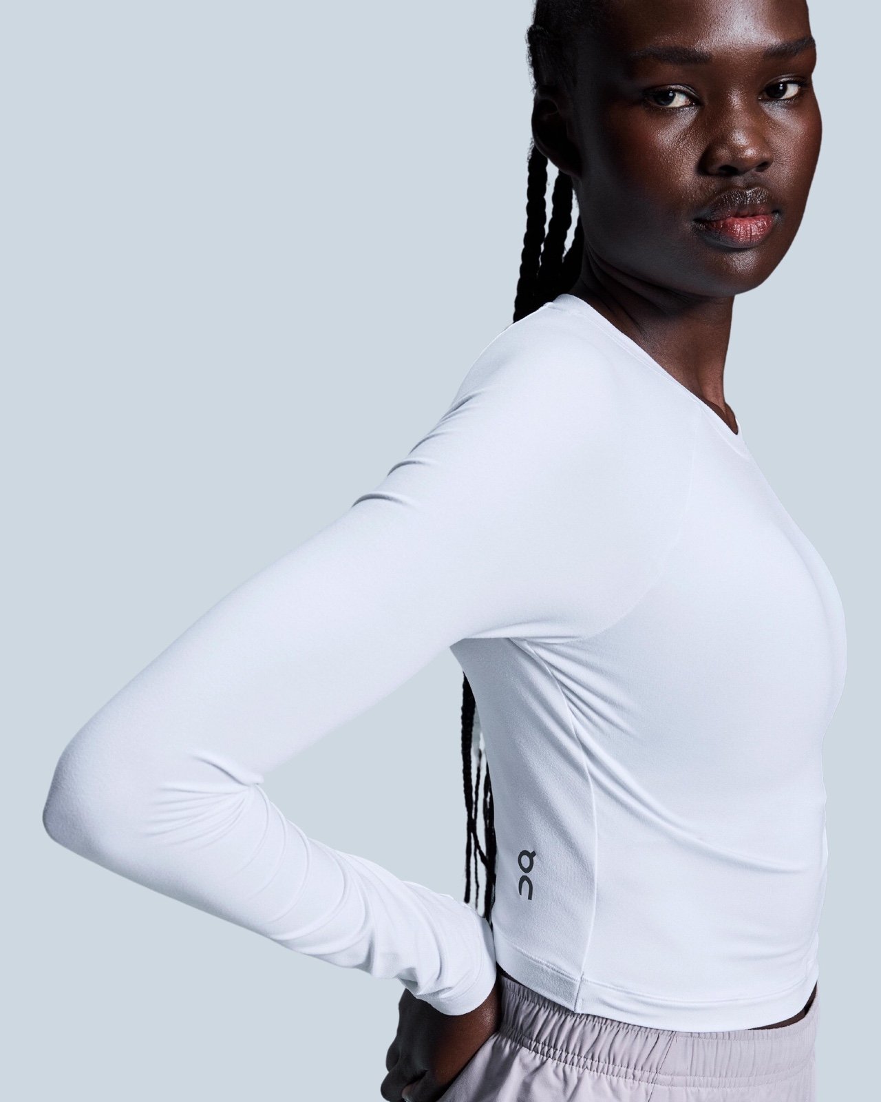 Oncloud Movement Long-T Crop Size L | White | Hot Sport Items for Women