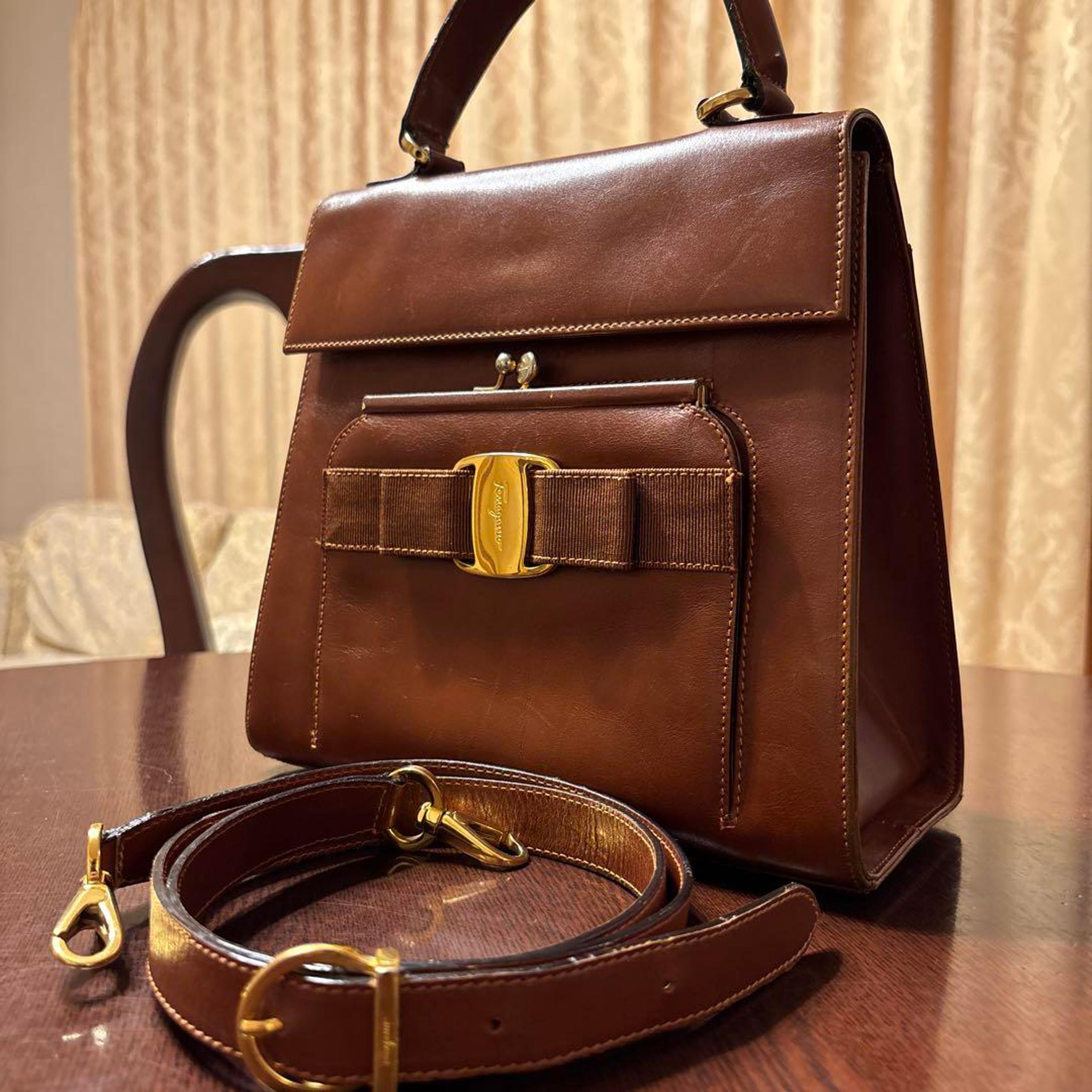 Ferragamo Vara Top Handle, Brown
