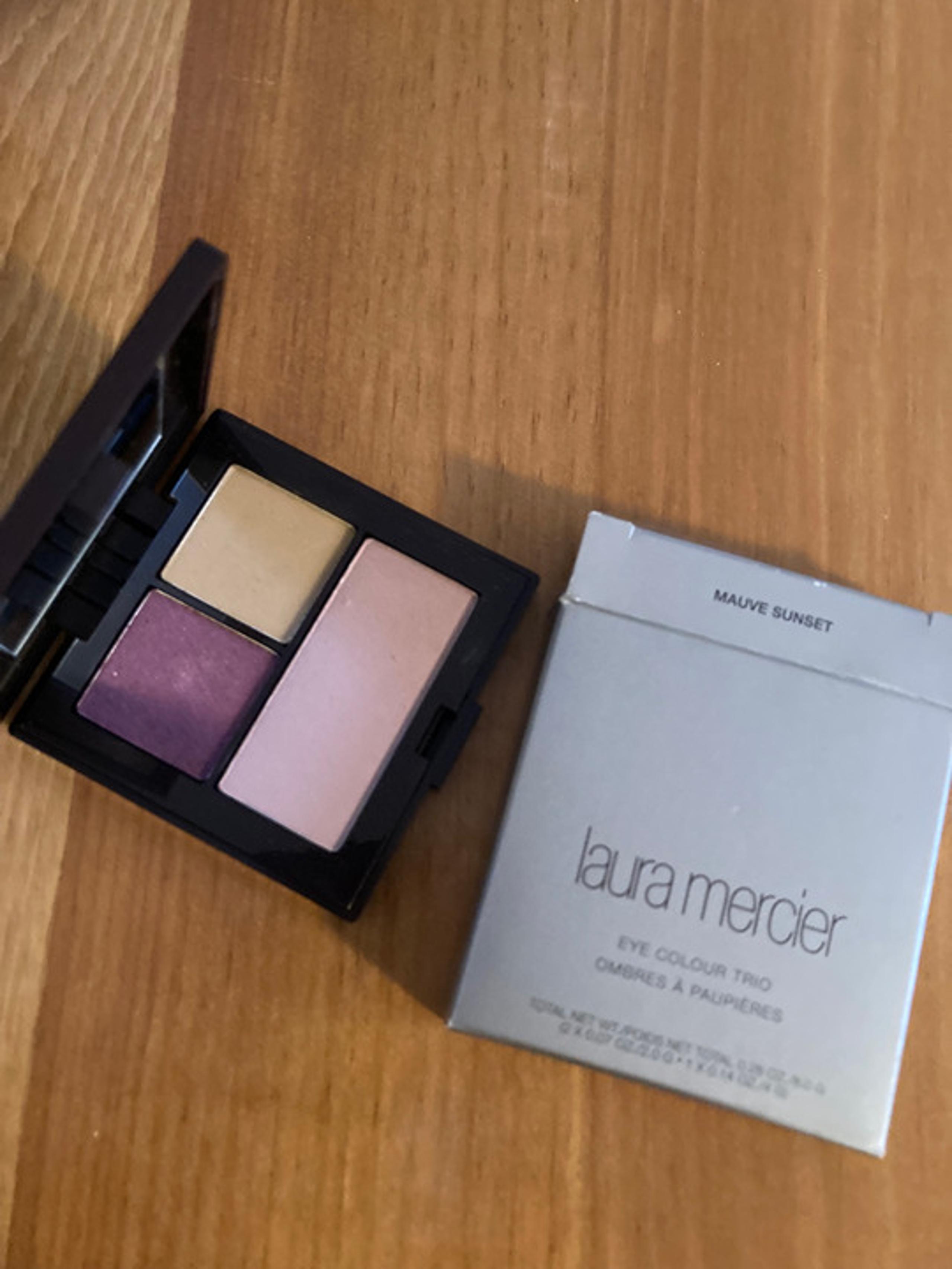 Laura Mercier Mauve Sunset Eye Color Trio shadow palette SIB