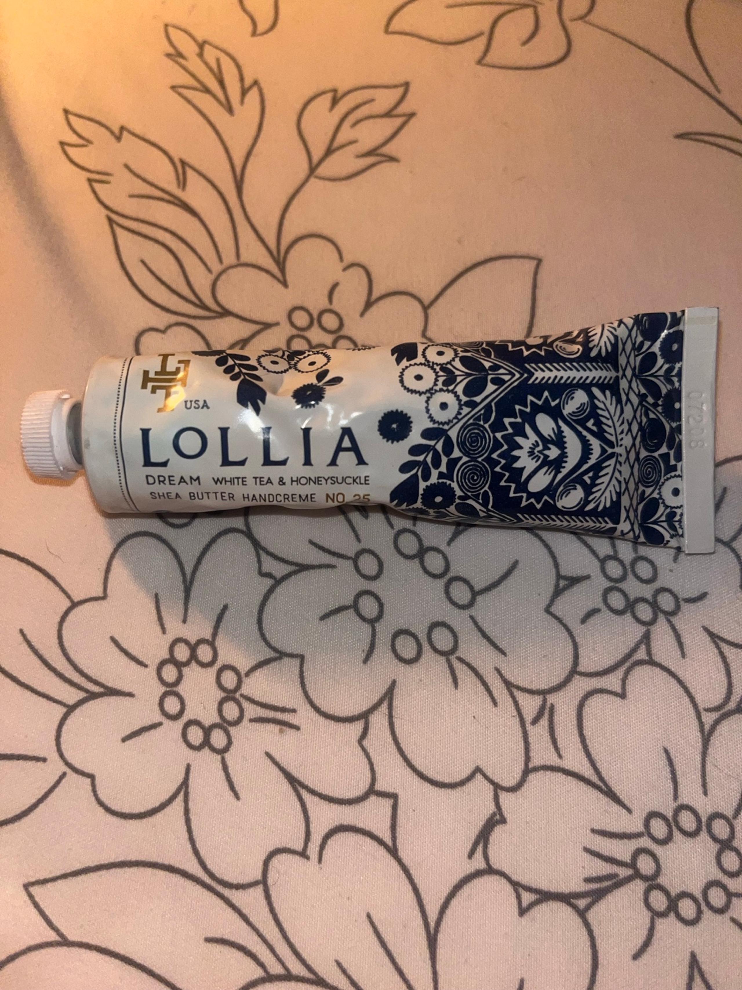 LoLLIA shea butter hand cream