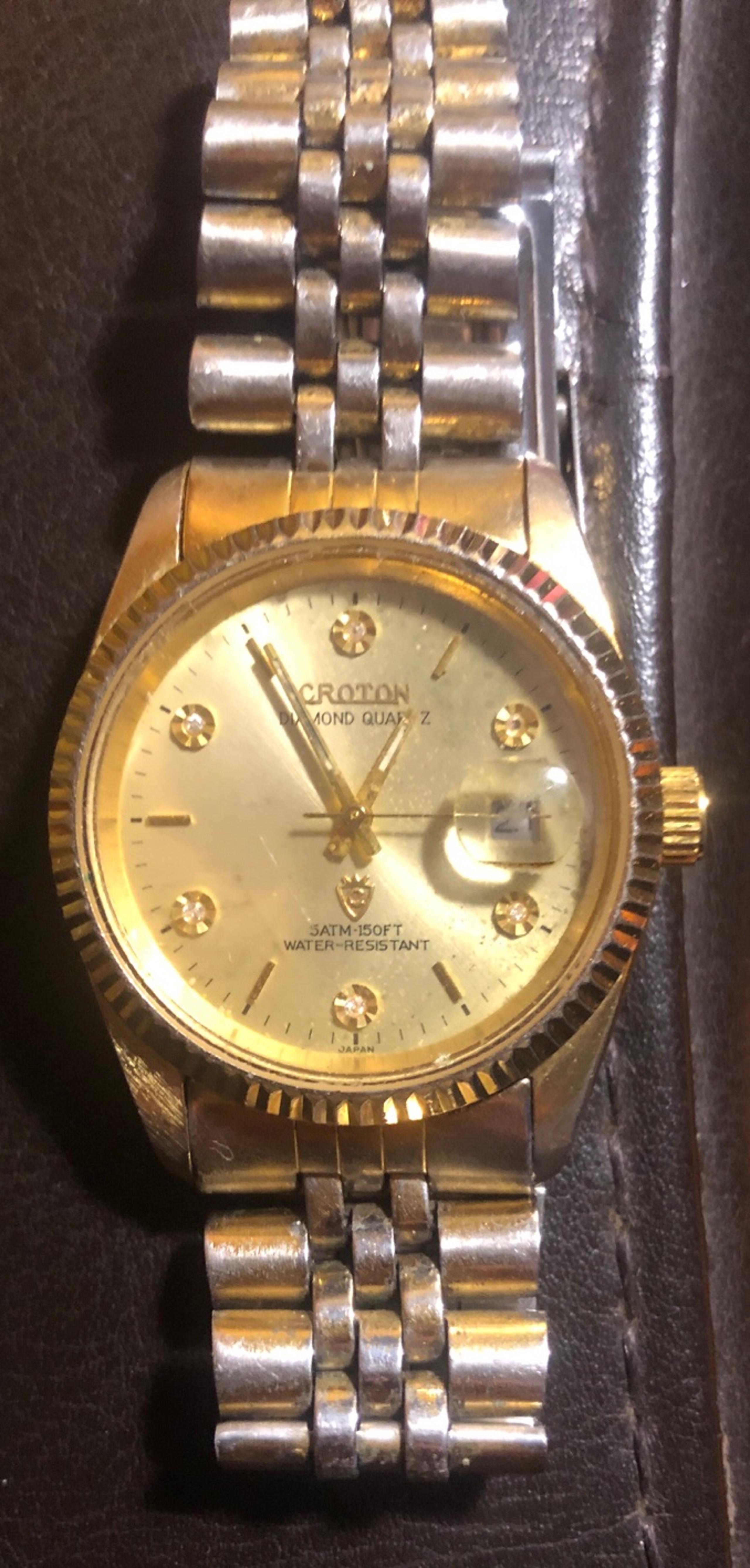 Croton Diamond quartz Watch