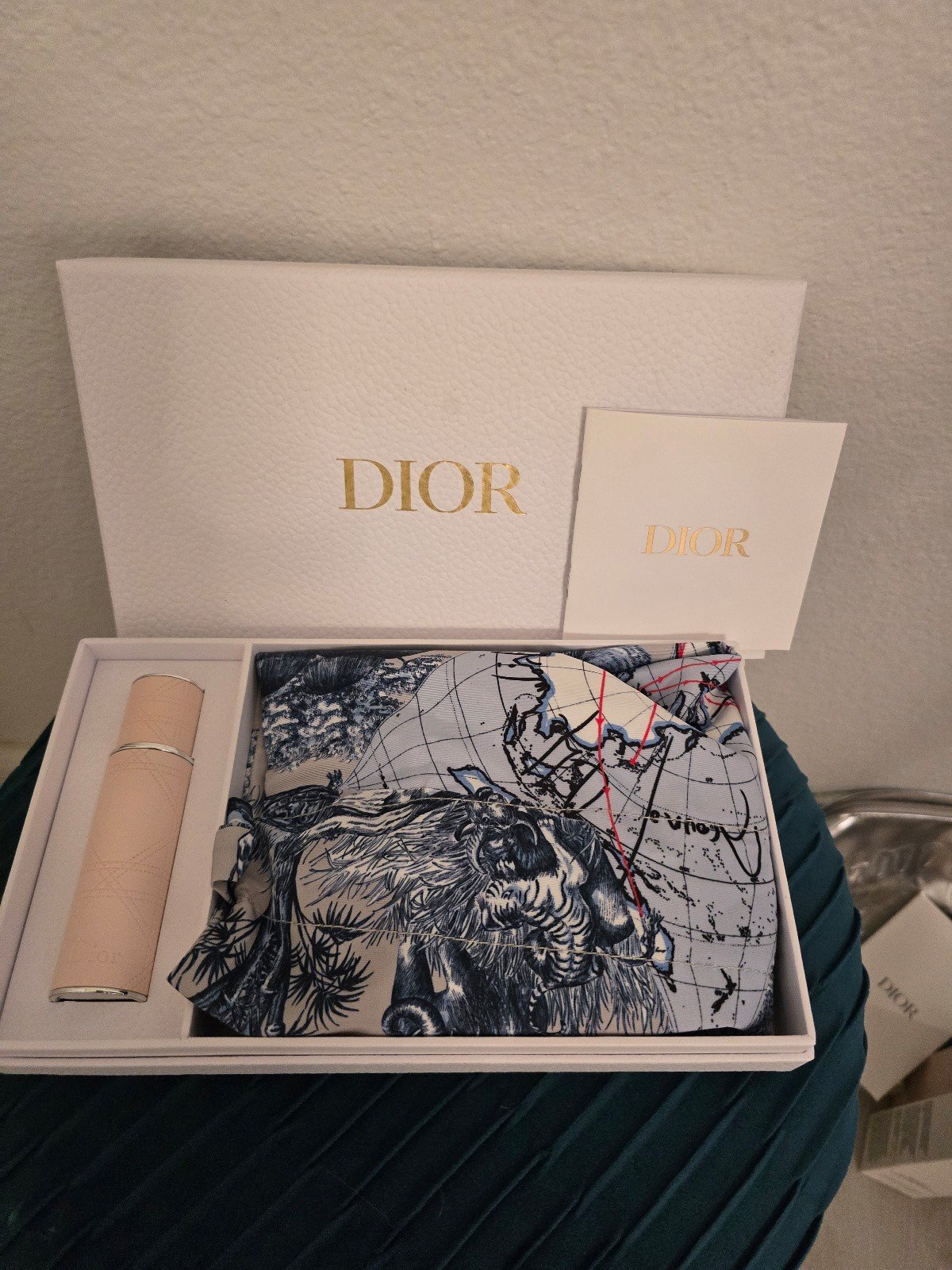 Dior Miss Dior Around The World Gift Set