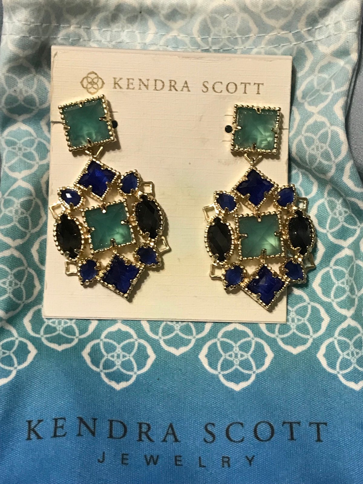 Vintage Kendra Scott earrings
