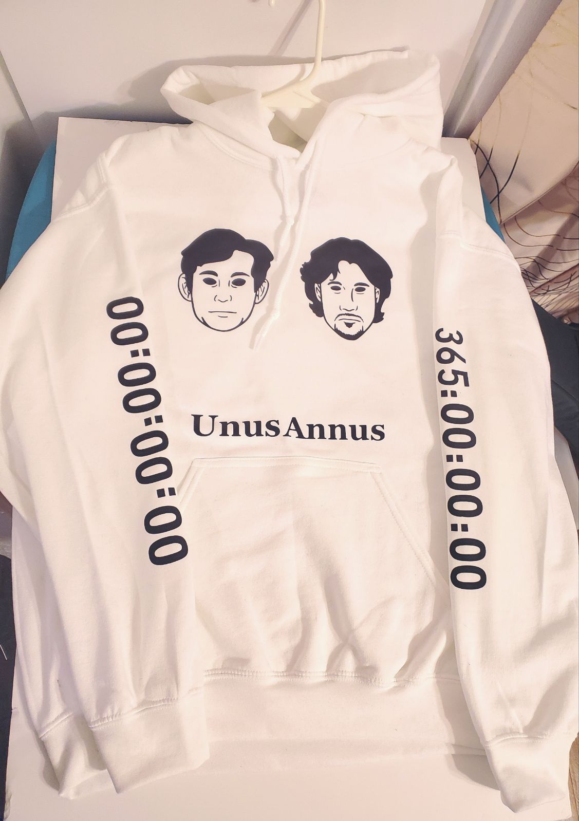 Unus annus hoodie READ DESCRIPTION