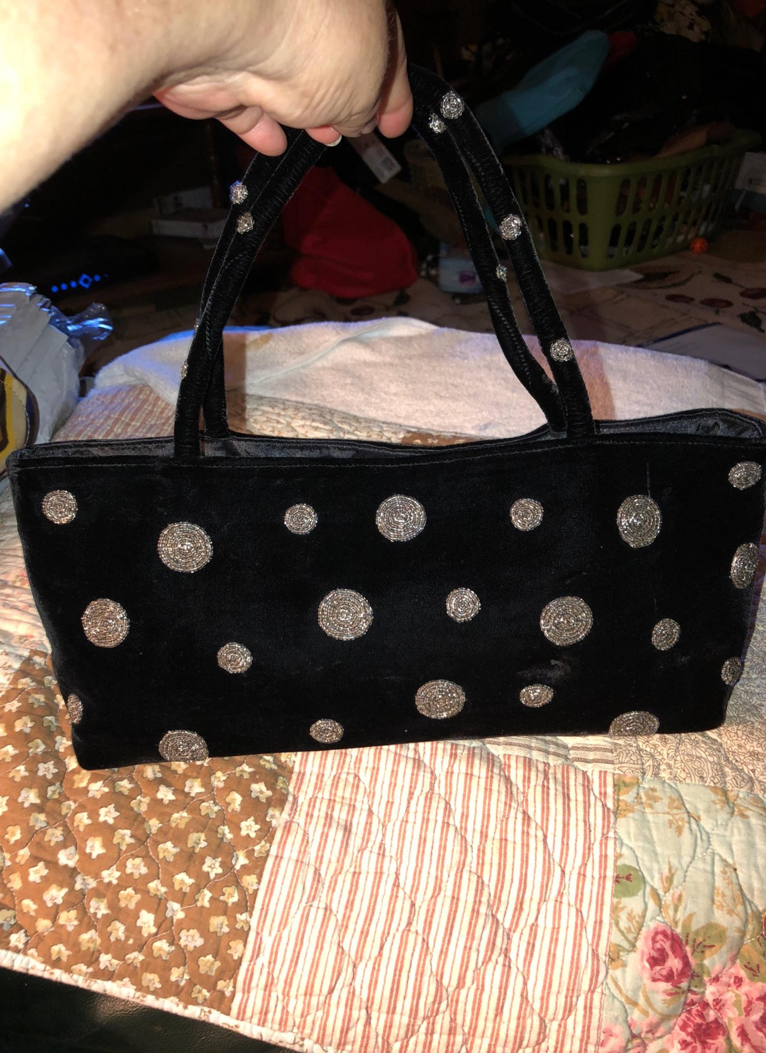 Shiraleah Velvet Tote Shoulder Bag (D)