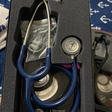 littmann stethoscope