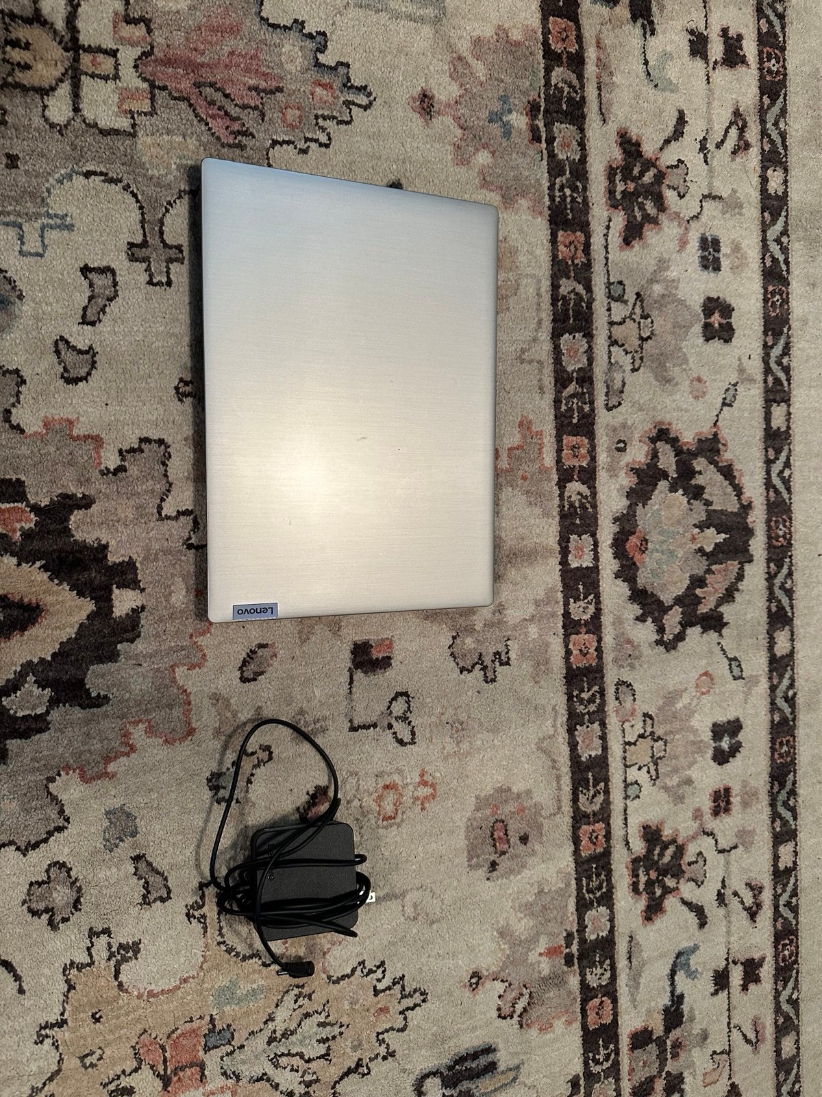 laptop Lenovo ideapad 3