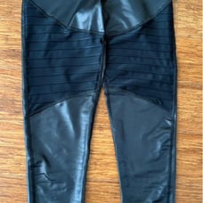 【New with tags】ZUMBA WEAR Official Leggings