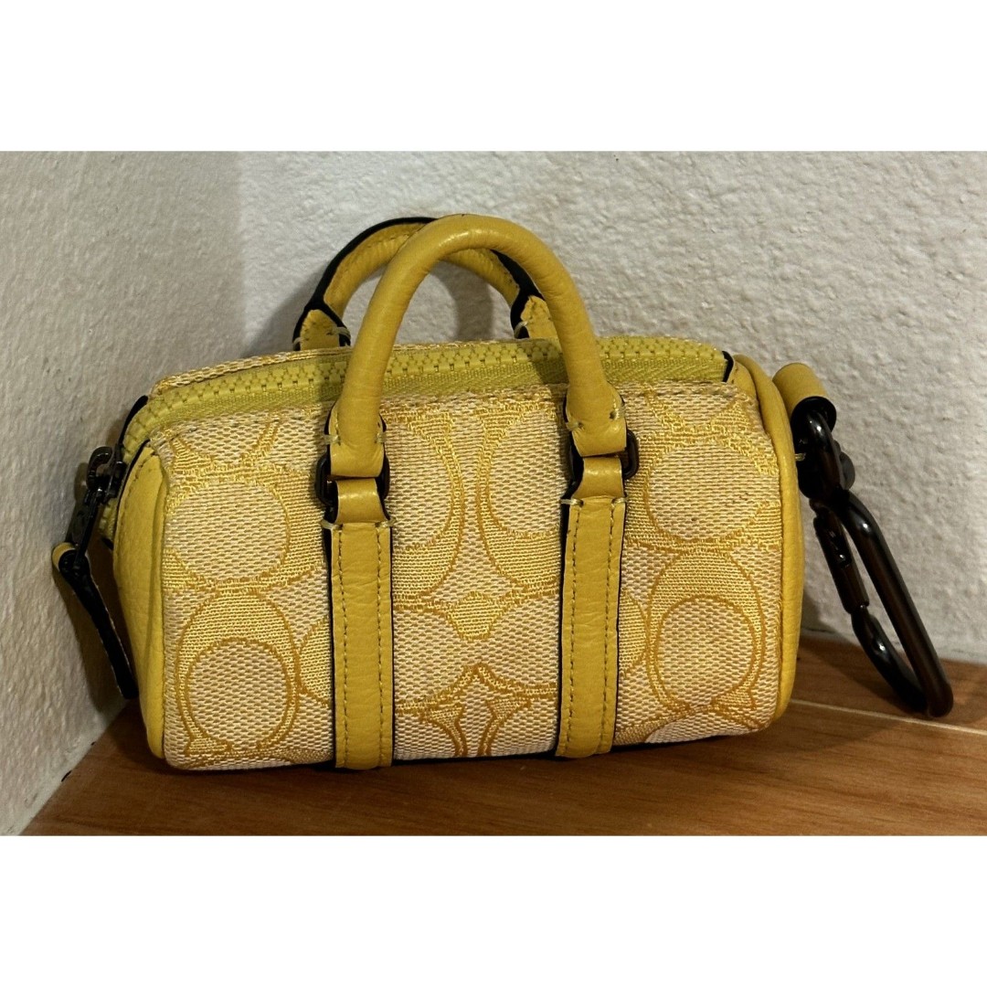 Coach Micro Venturer Key Fob In Signature Jacquard EUC