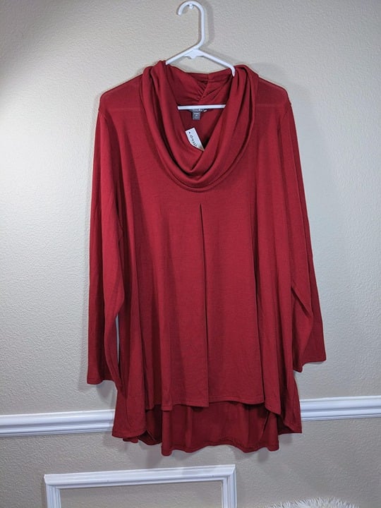 Roz & Ali Cranberry Red Lightweight Cowl Neck Longsleeve Women's Top NWT