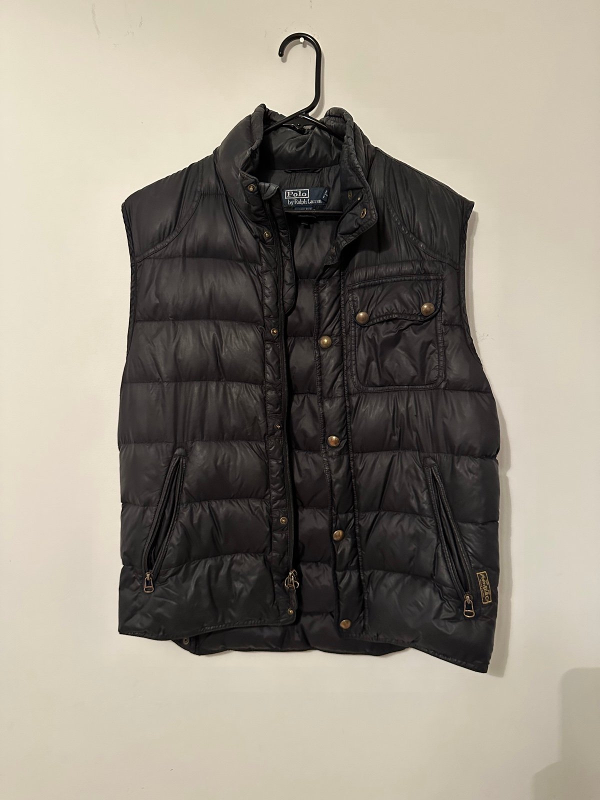 Men’s or women’s unisex Ralph Lauren’s Polo puffer vest