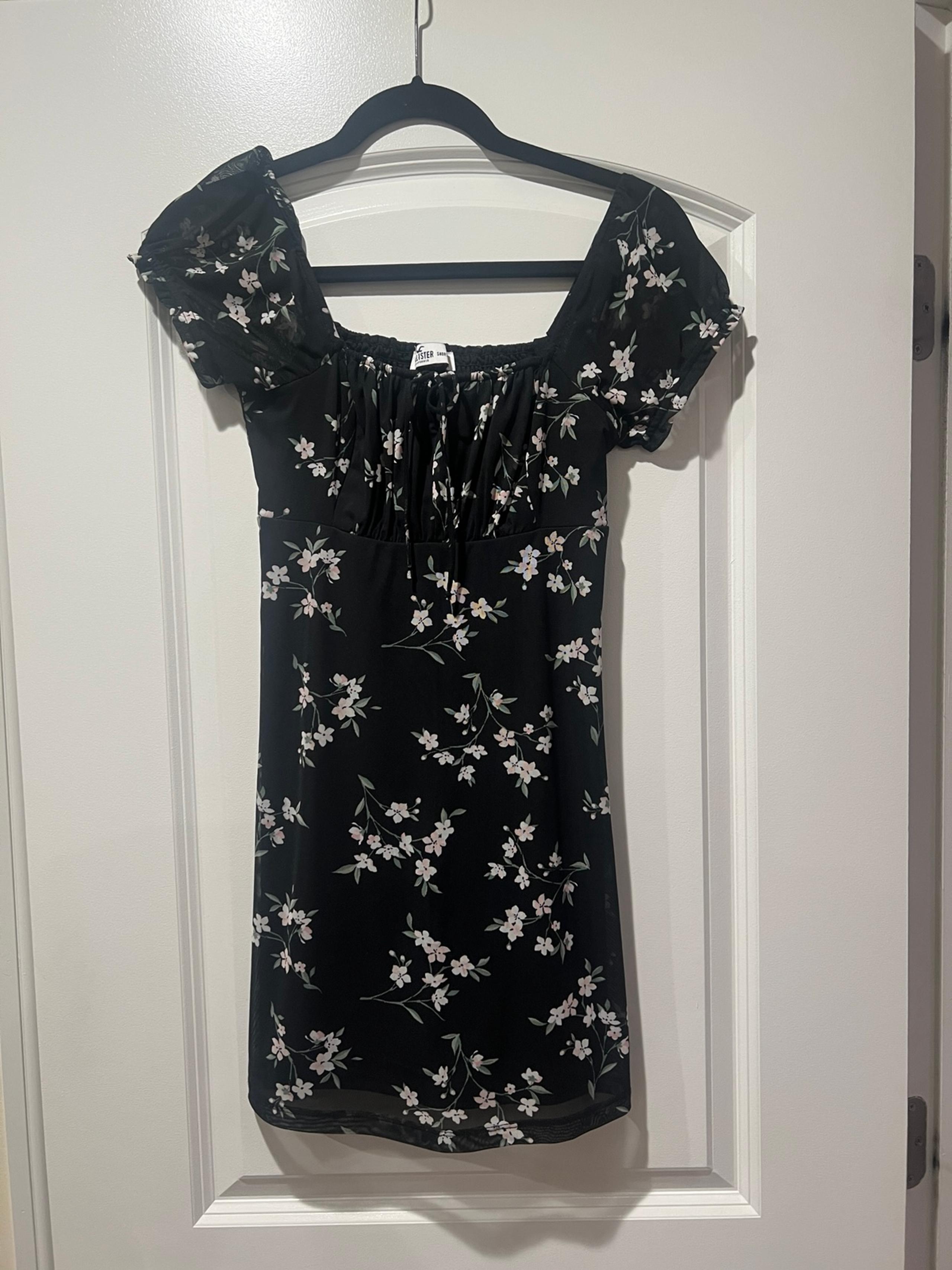 Women's Hollister Dress