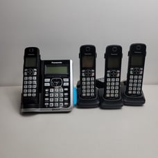 Panasonic KX-TGF970 Cordless Phone System - 4 Phones/3 Handsets - Works Tested