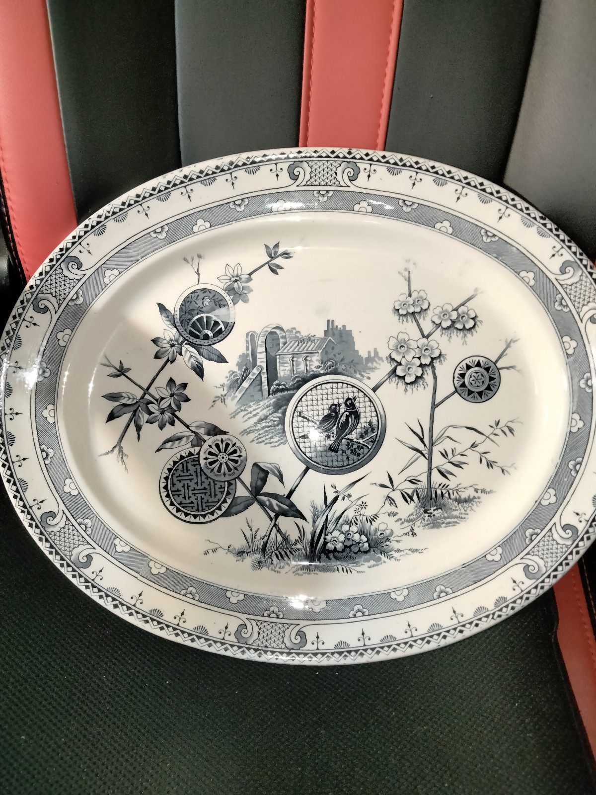Vintage Blue and White English Aesthetic 14 1/2 in x 18 1/4 in Patter Pavia